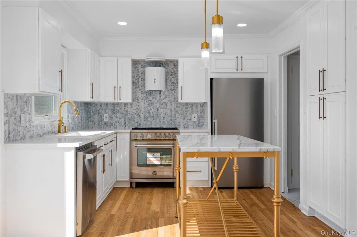 Single Family Hillside Westchester County, NY 10708, MLS-922378-5