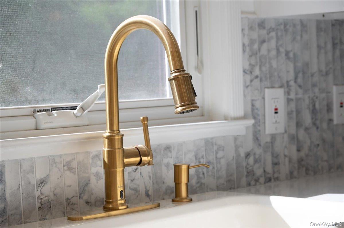 Single Family Hillside Westchester County, NY 10708, MLS-922378-6