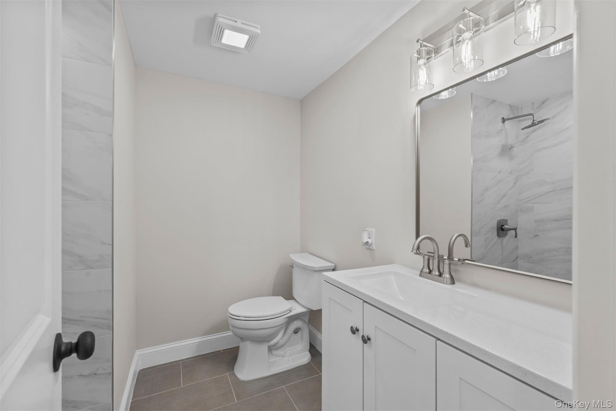 Single Family Witt  Suffolk County, NY 11931, MLS-922381-8