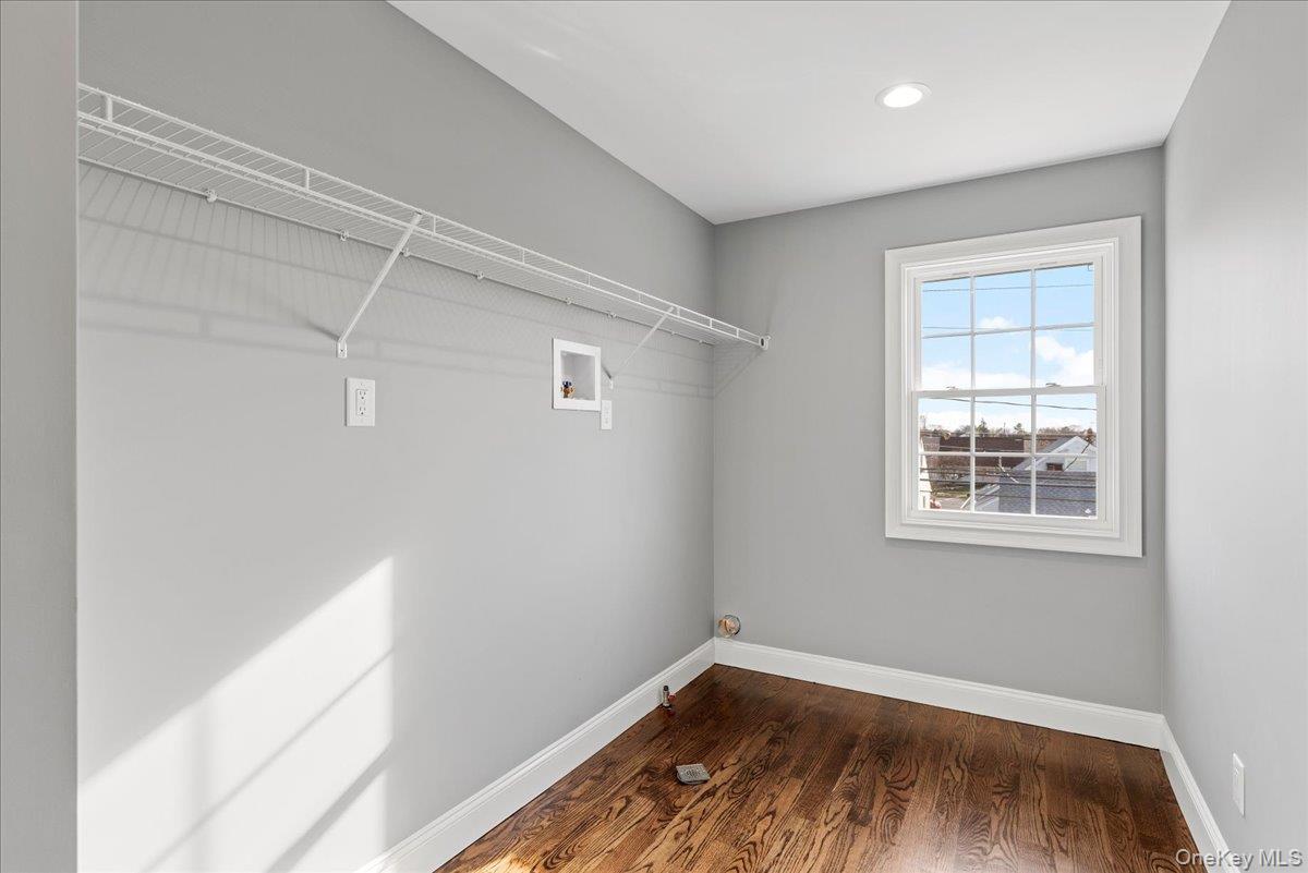 Single Family Cedar  Nassau County, NY 11758, MLS-922395-24