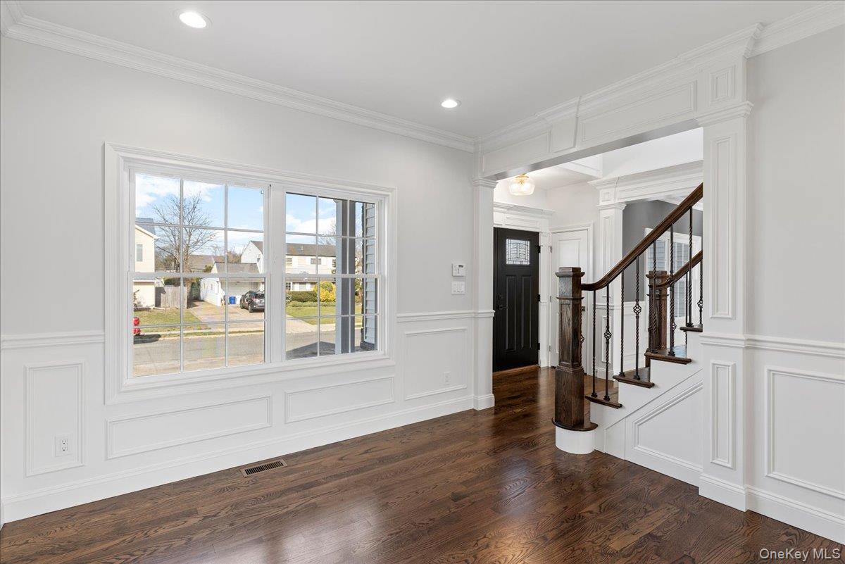 Single Family Cedar  Nassau County, NY 11758, MLS-922395-8