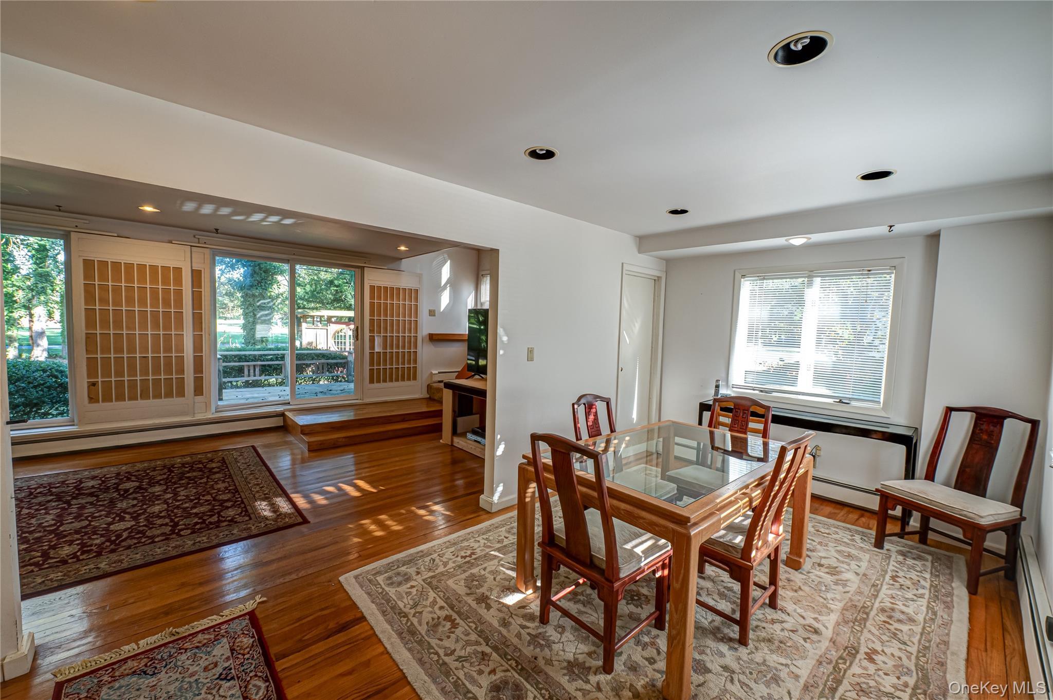 Single Family Evergreen  Suffolk County, NY 11788, MLS-922423-12