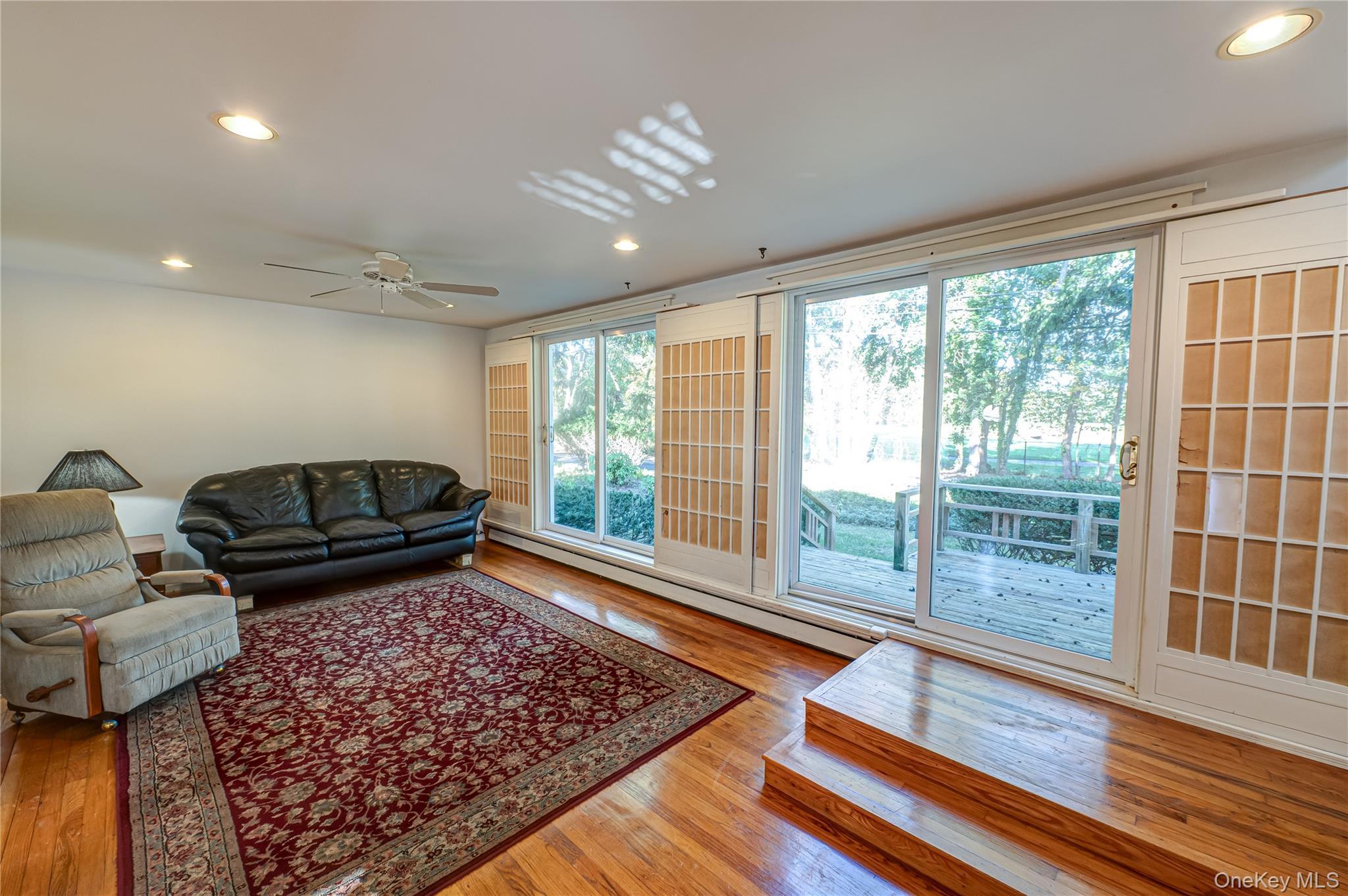 Single Family Evergreen  Suffolk County, NY 11788, MLS-922423-9