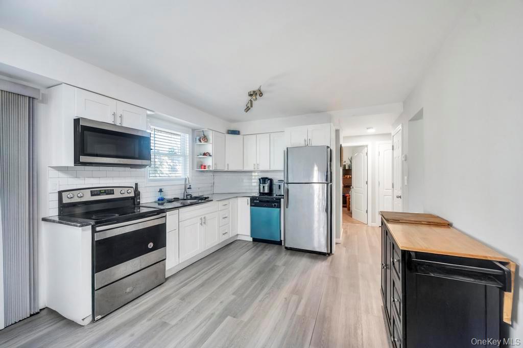 Single Family Boyle  Suffolk County, NY 11784, MLS-922438-16