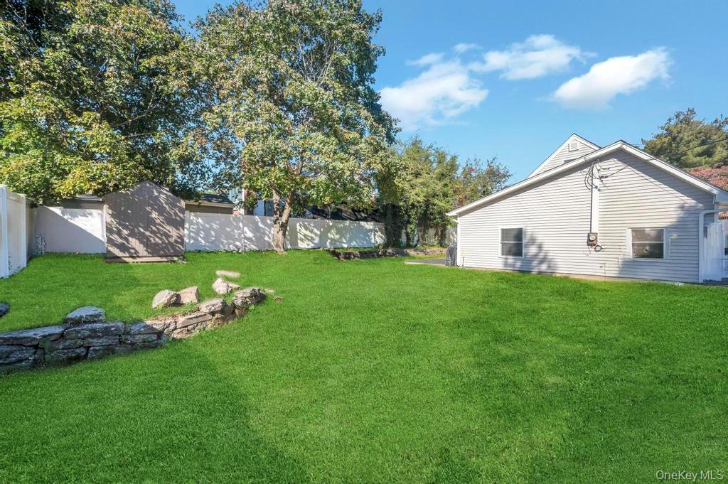 Single Family Boyle  Suffolk County, NY 11784, MLS-922438-4