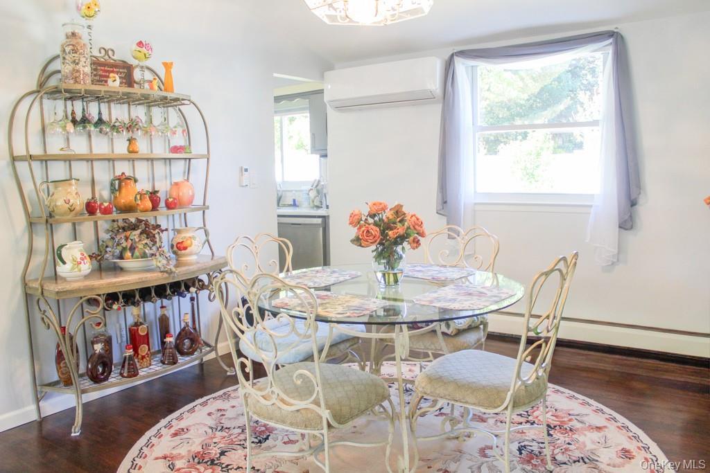 Single Family University Heights Suffolk County, NY 11790, MLS-922451-5