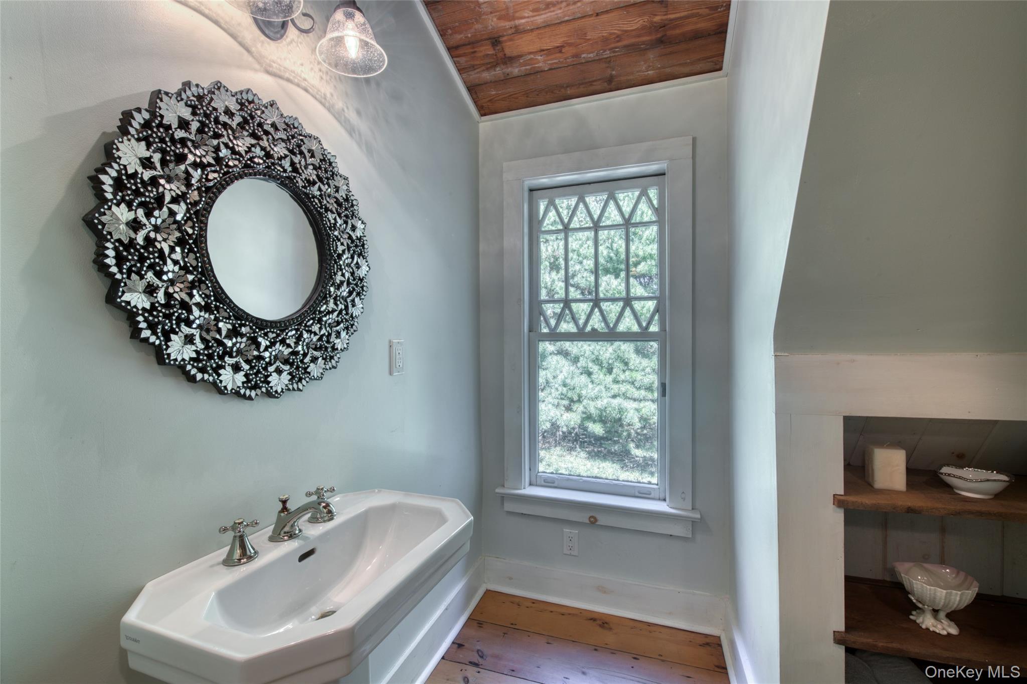 Single Family August Suffolk County, NY 11944, MLS-922473-13