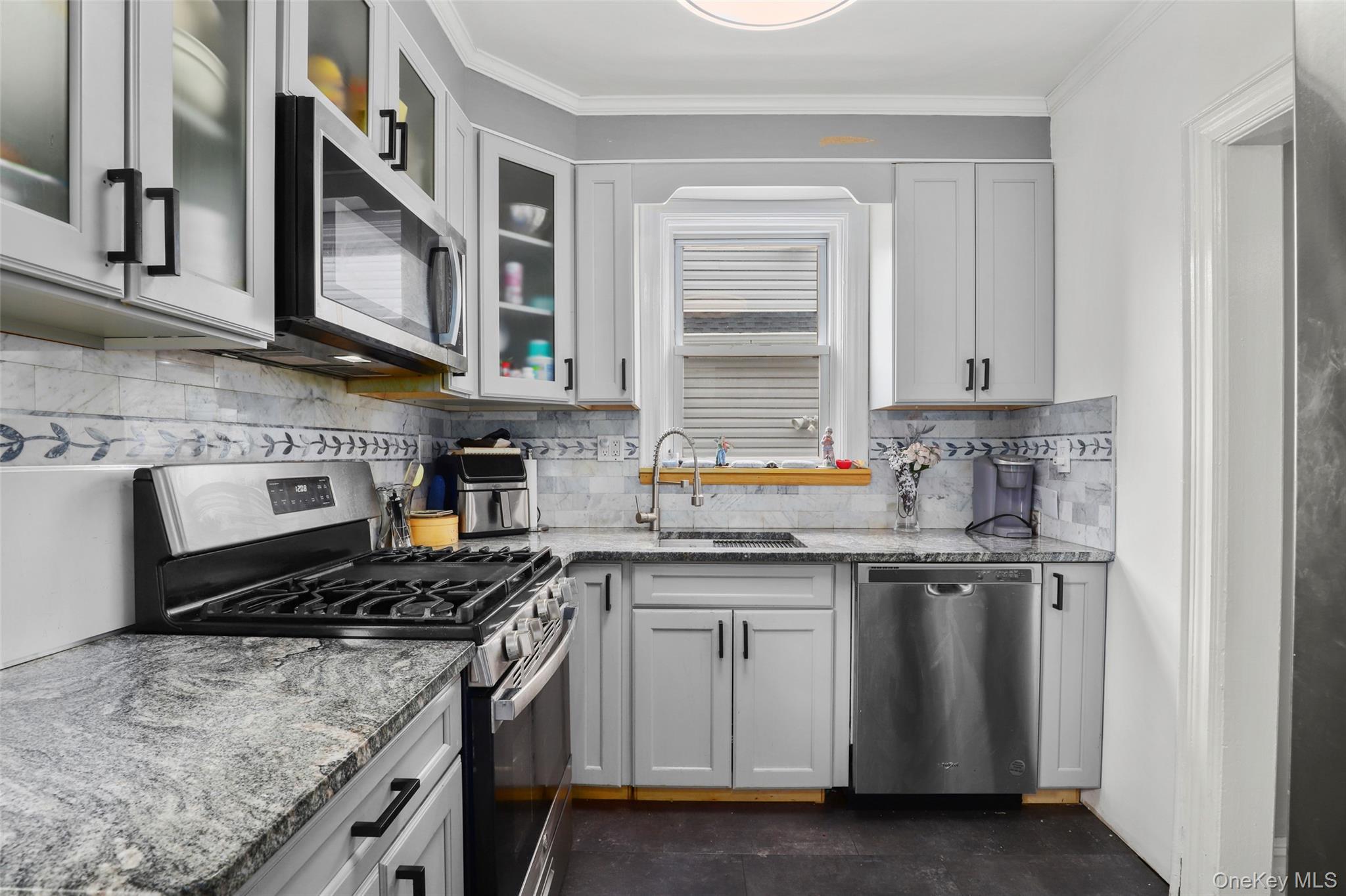 Single Family Randall  Bronx, NY 10465, MLS-922474-15