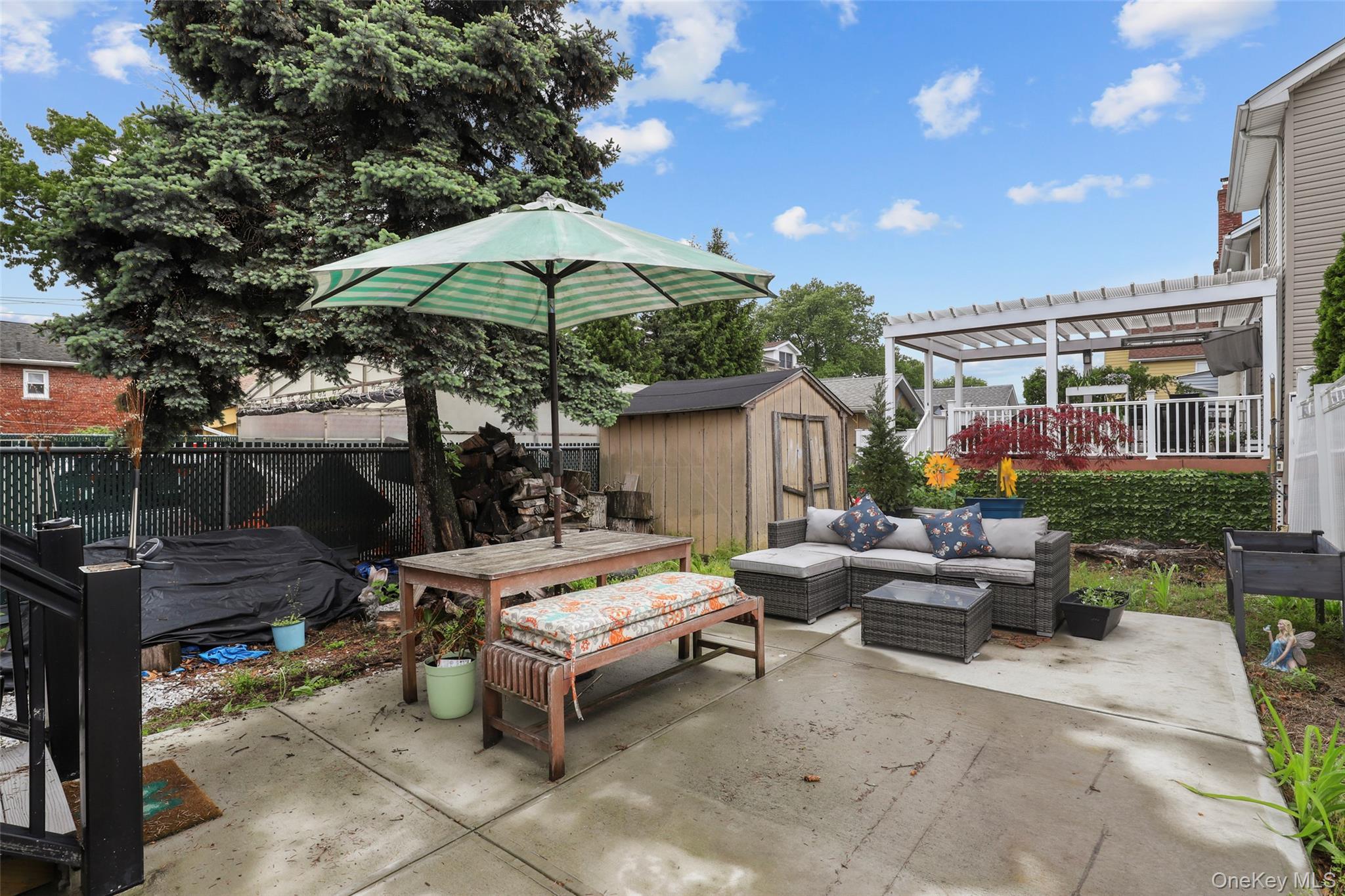 Single Family Randall  Bronx, NY 10465, MLS-922474-22