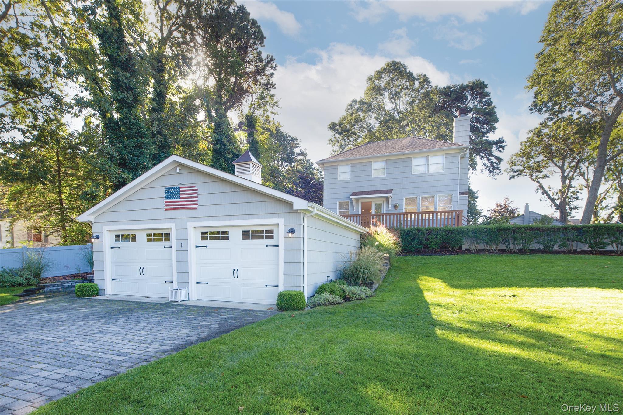 Single Family Canal Suffolk County, NY 11946, MLS-922491-2