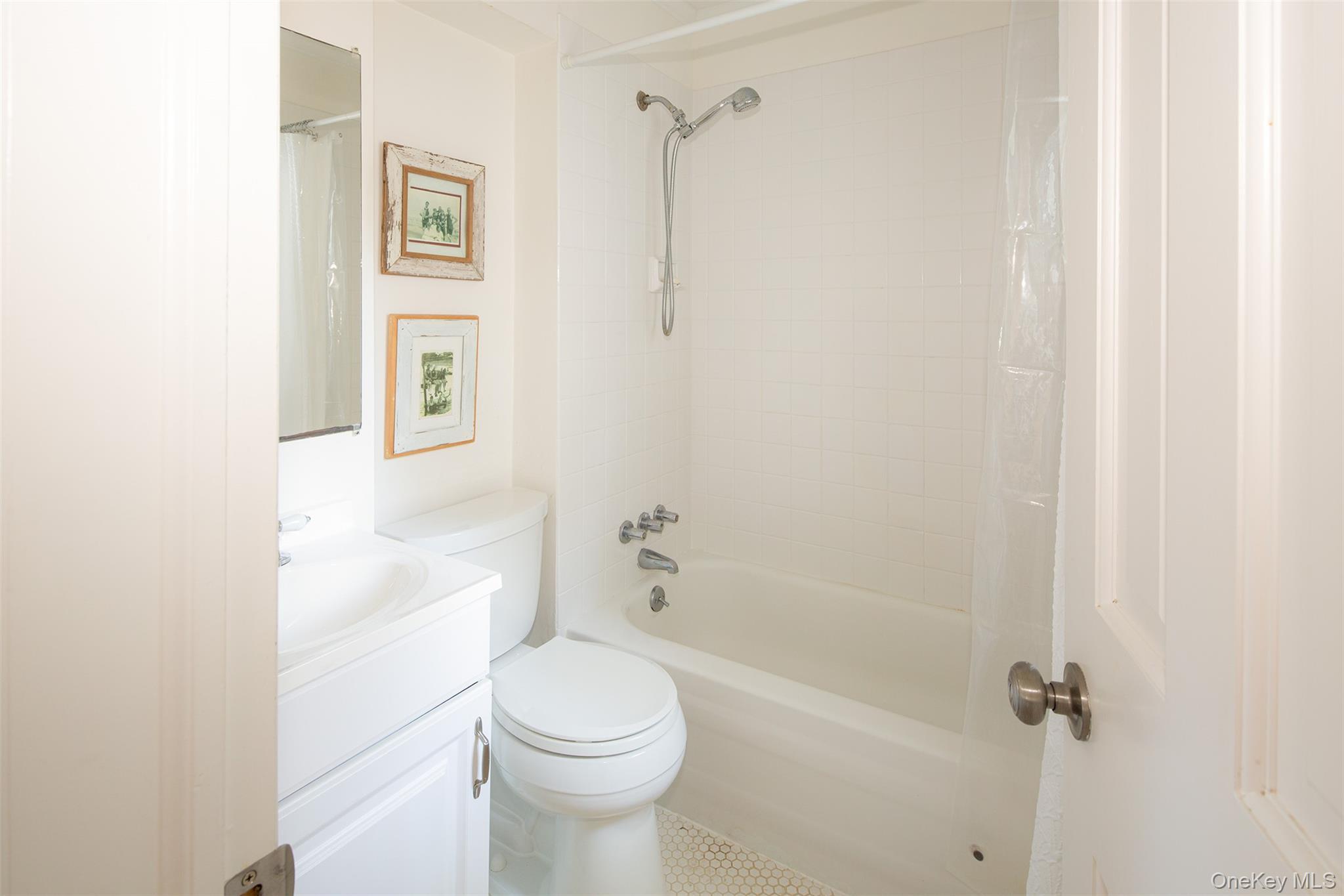 Single Family Canal  Suffolk County, NY 11946, MLS-922491-50