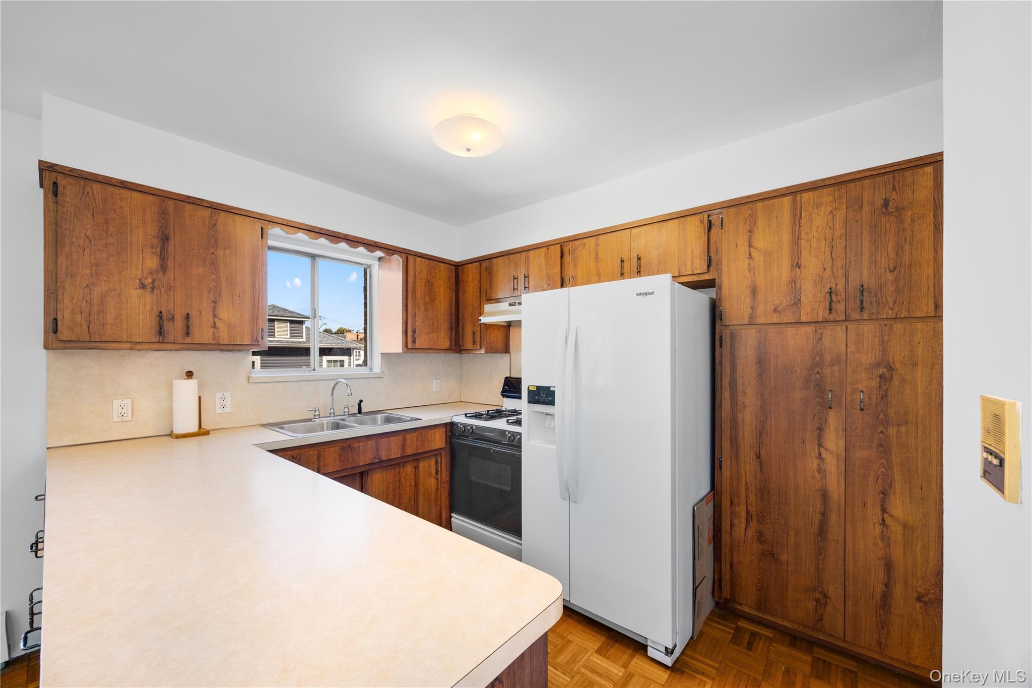 Single Family Ellsworth Bronx, NY 10465, MLS-922497-6