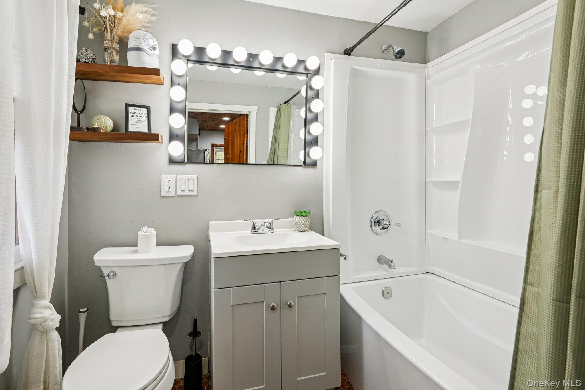 Single Family Morgans Orange County, NY 10925, MLS-922500-12