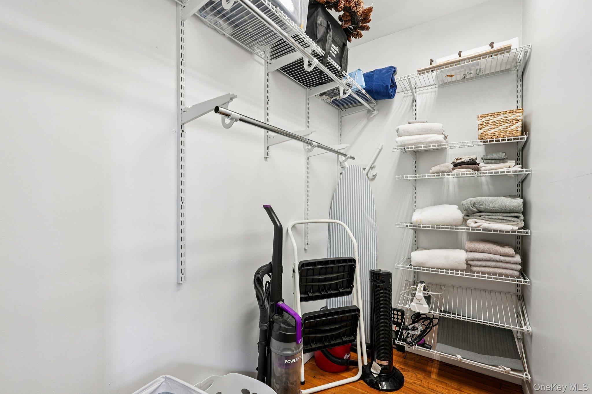 Single Family Morgans Orange County, NY 10925, MLS-922500-16