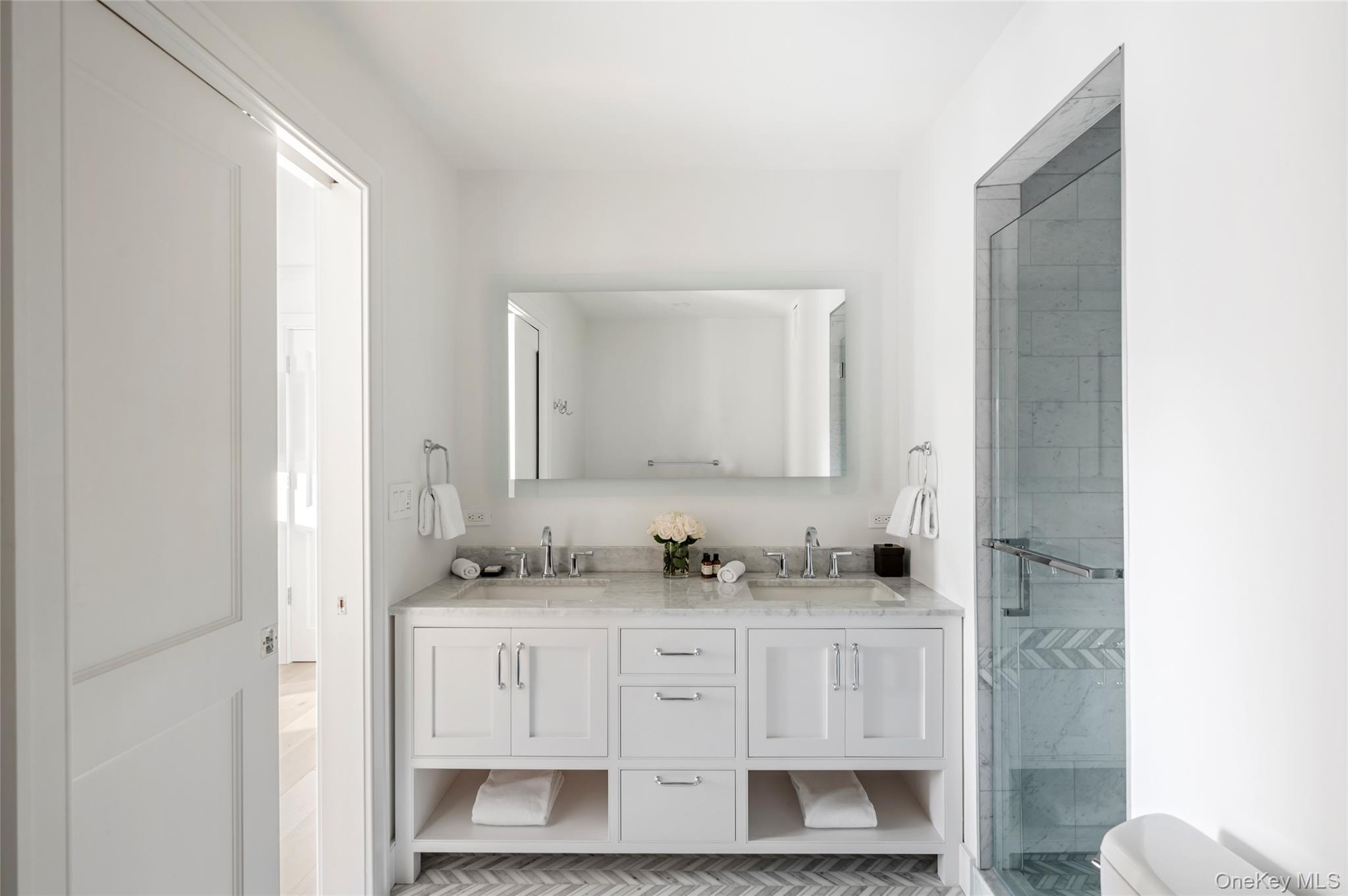 Condo Old Boathouse  Suffolk County, NY 11946, MLS-922506-11