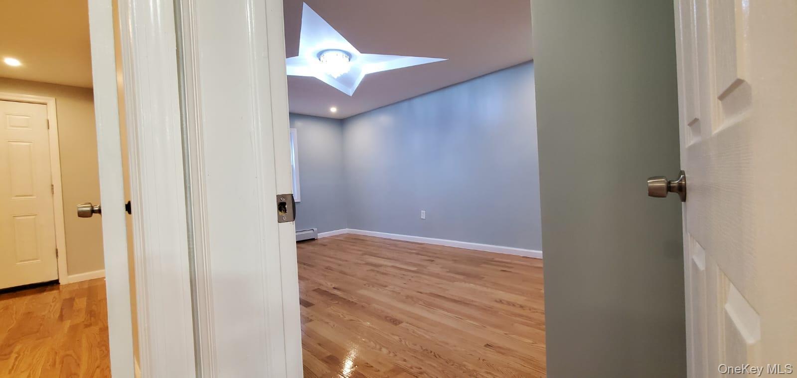 Single Family Duncan Bronx, NY 10469, MLS-922518-4