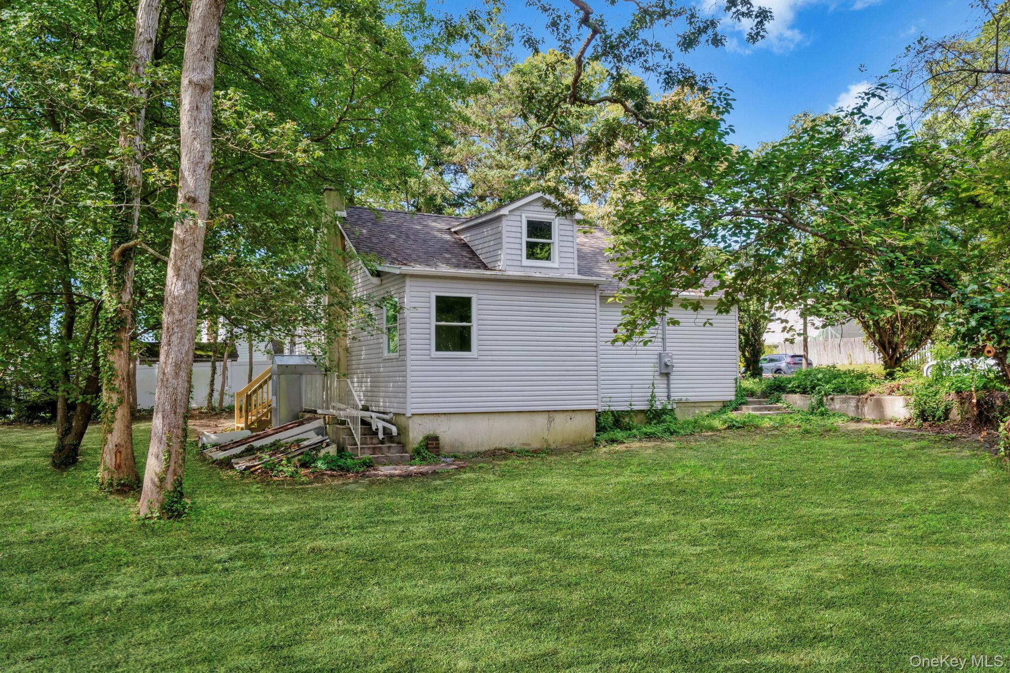 Single Family Kensington Suffolk County, NY 11784, MLS-922532-16