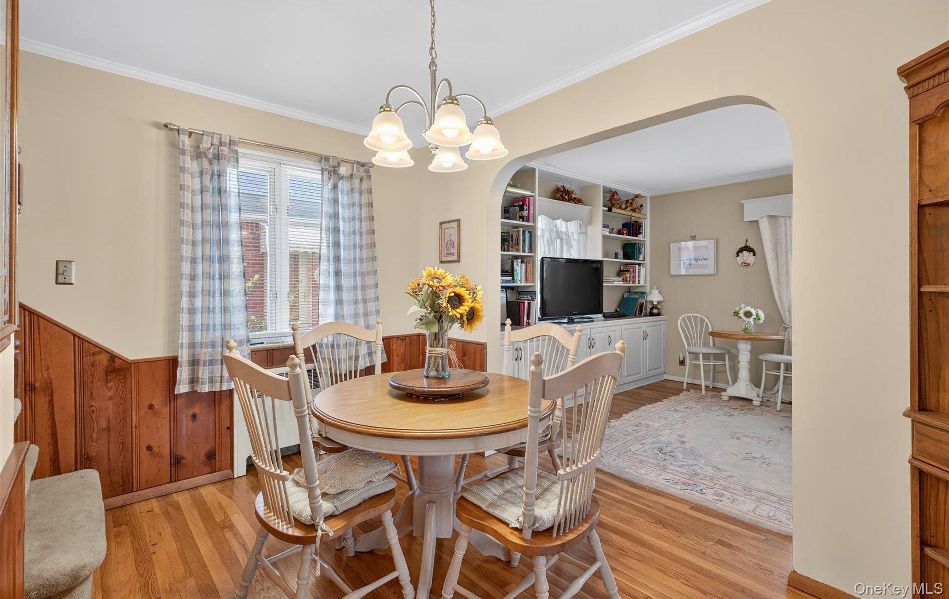 Single Family Brown  Nassau County, NY 11501, MLS-922557-6