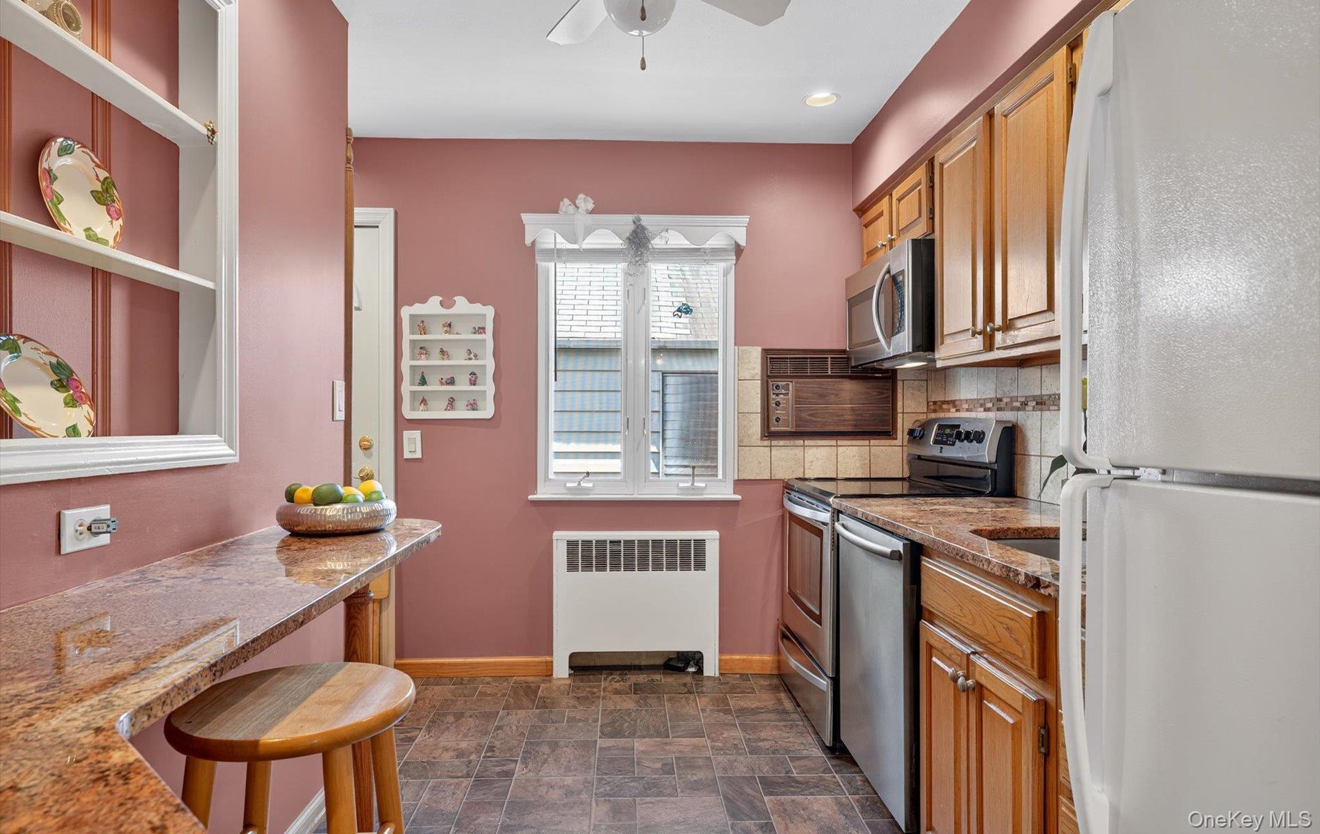 Single Family Brown  Nassau County, NY 11501, MLS-922557-7