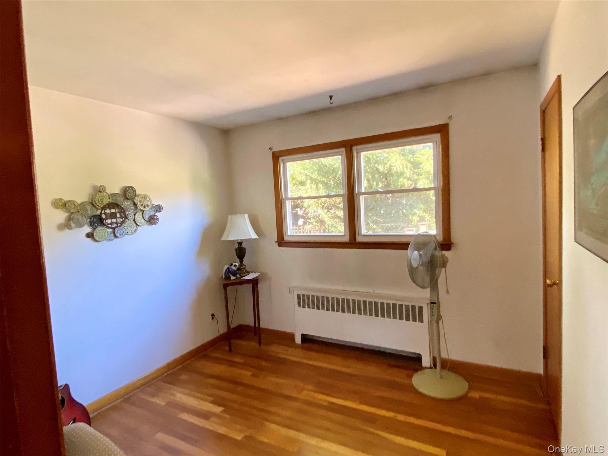 Single Family Oak  Suffolk County, NY 11746, MLS-922559-13