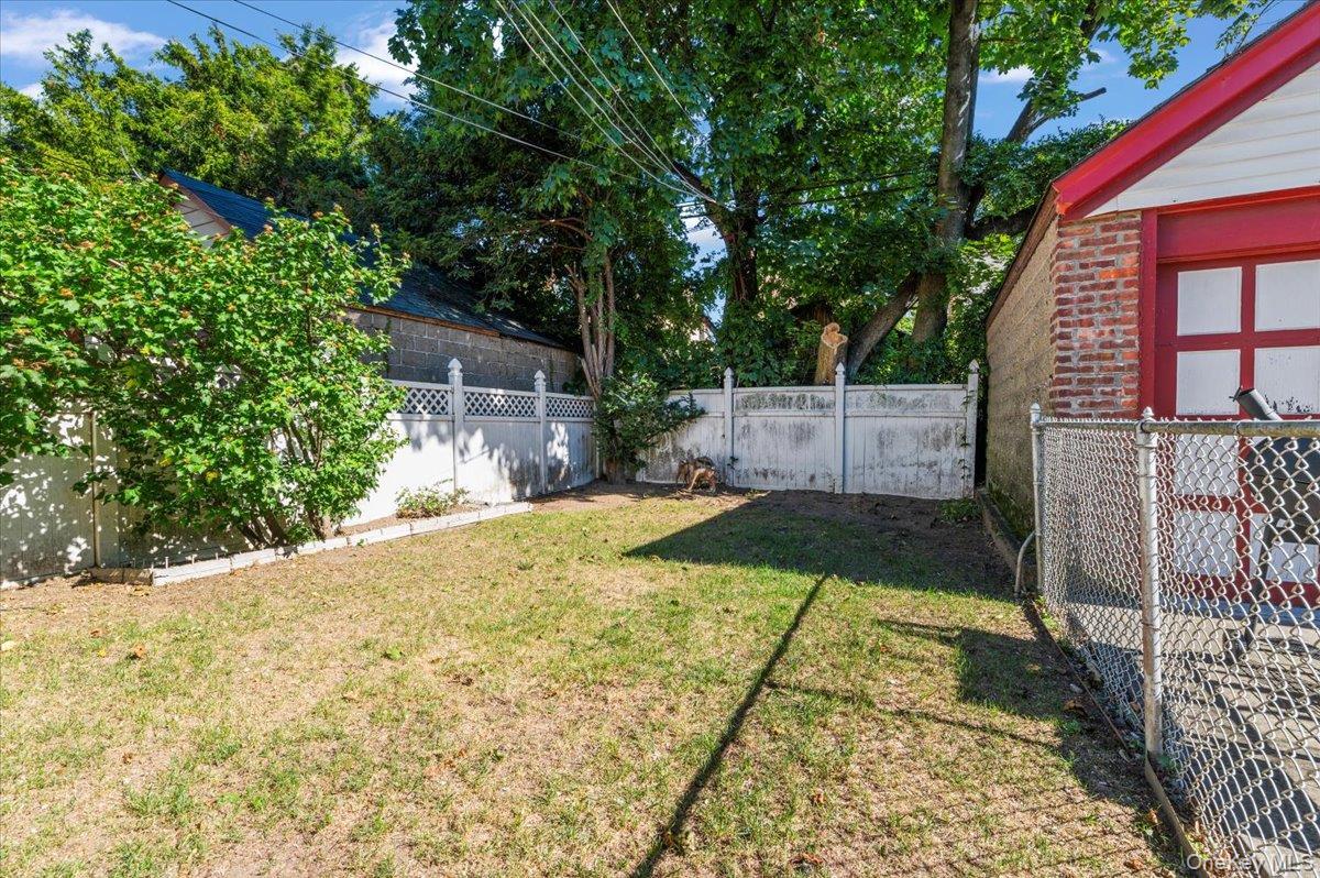 Single Family 220th  Queens, NY 11411, MLS-922562-21