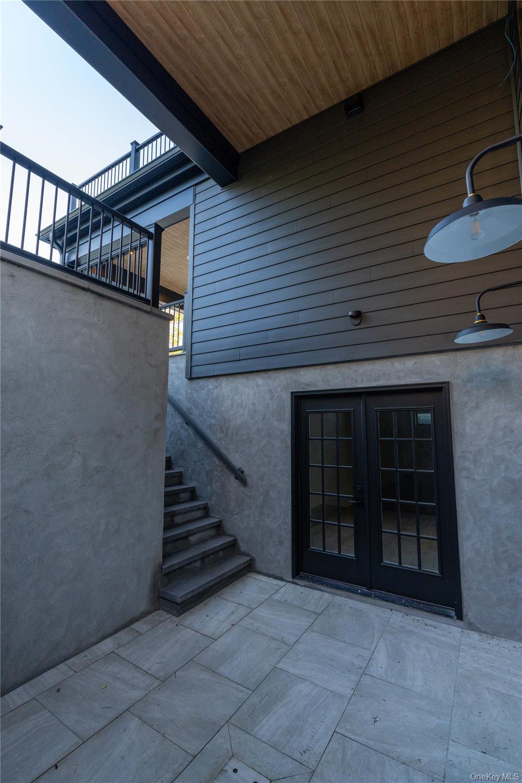 Single Family Davie Nassau County, NY 11590, MLS-922566-16