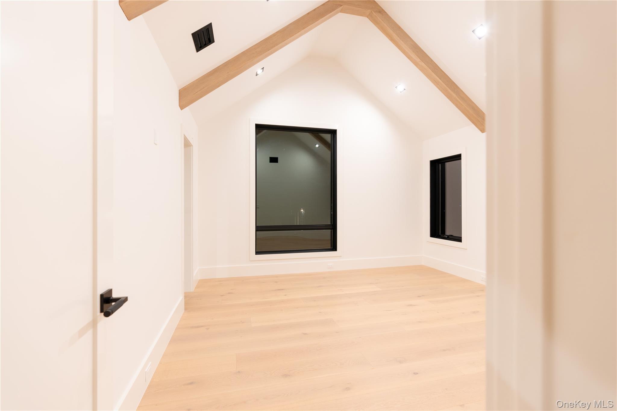 Single Family Davie Nassau County, NY 11590, MLS-922566-44