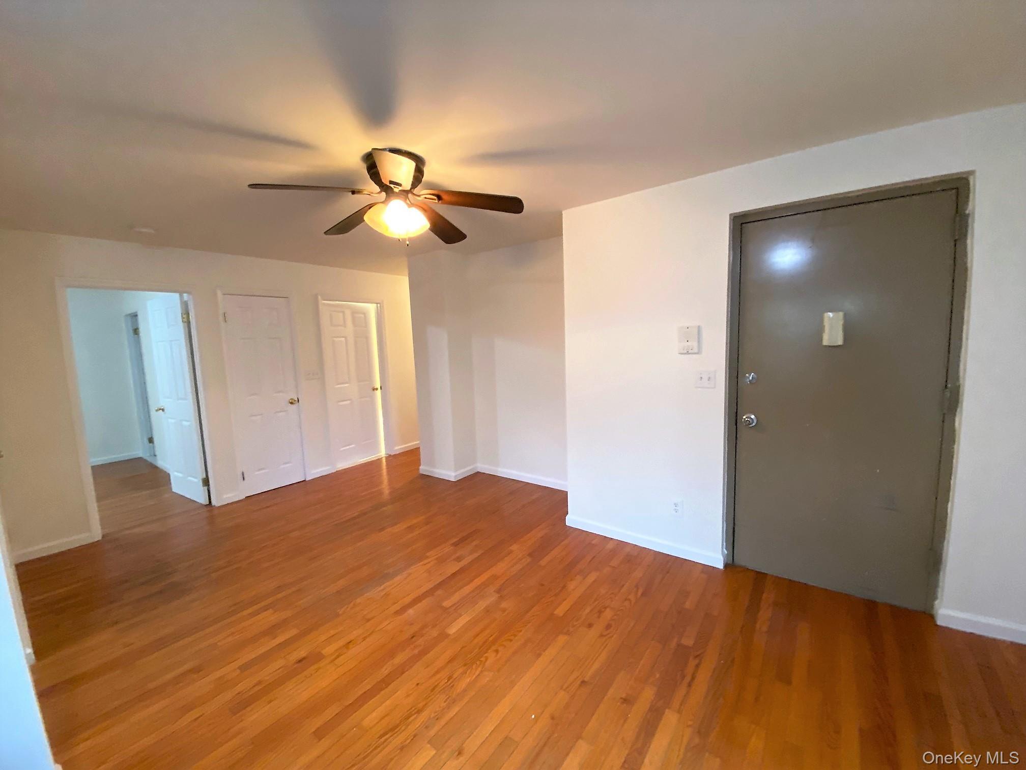 Single Family 239th Bronx, NY 10463, MLS-922591-18