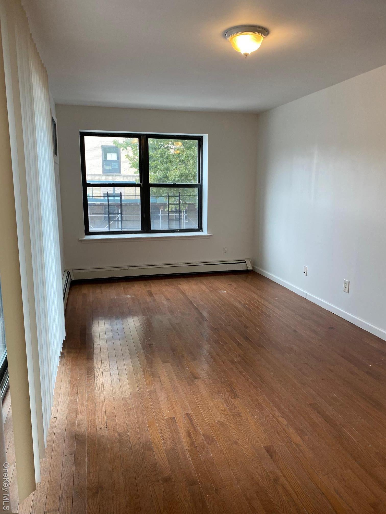 Single Family 239th Bronx, NY 10463, MLS-922591-20