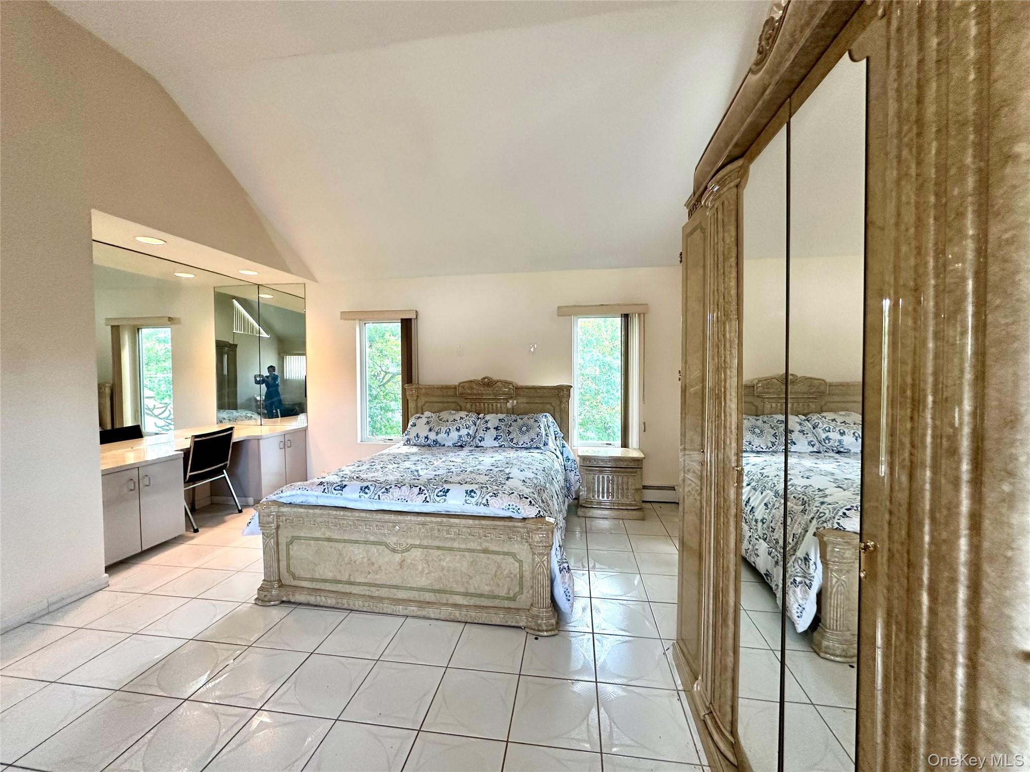 Single Family Windermere  Nassau County, NY 11010, MLS-922595-15