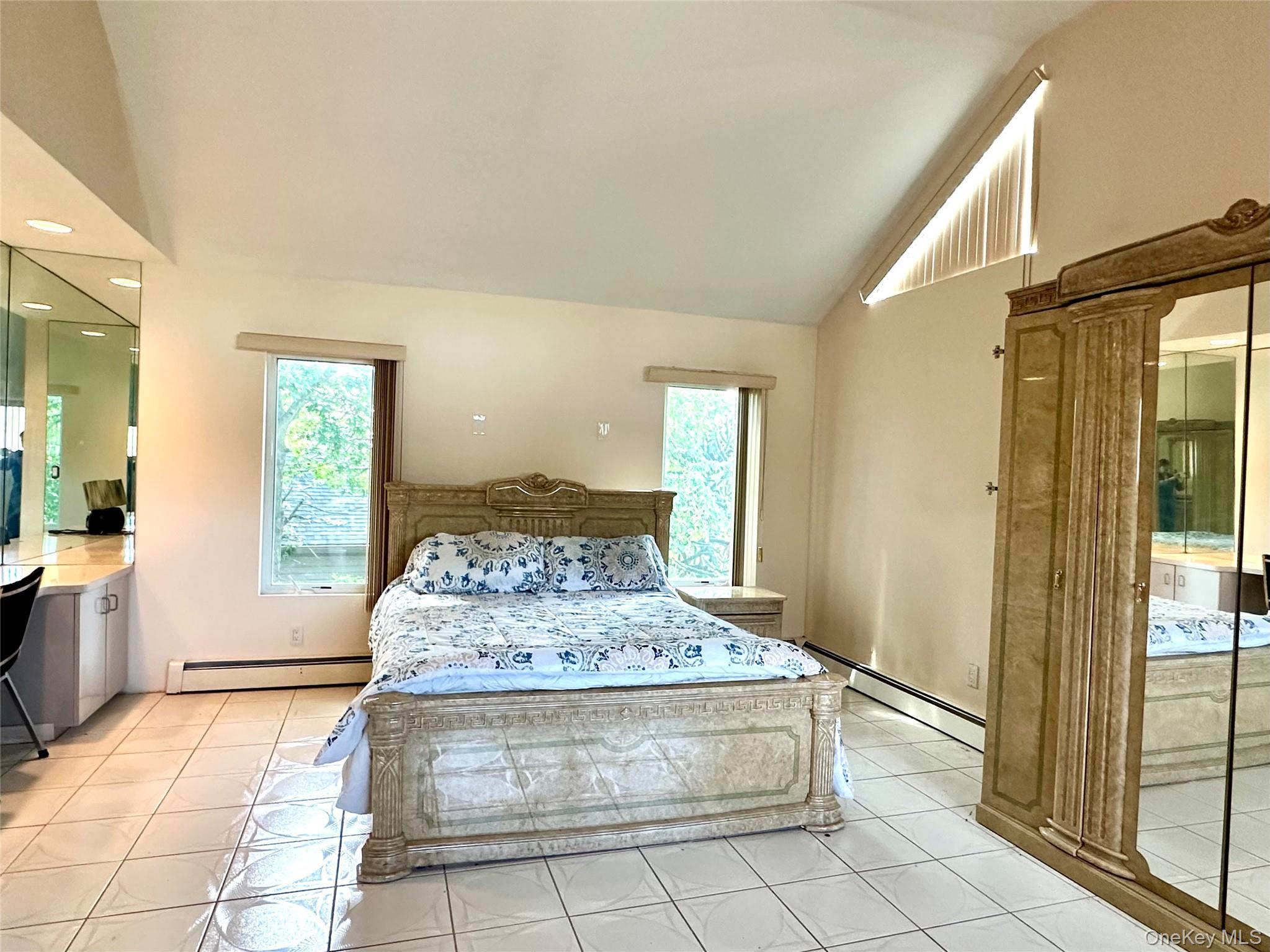 Single Family Windermere  Nassau County, NY 11010, MLS-922595-18