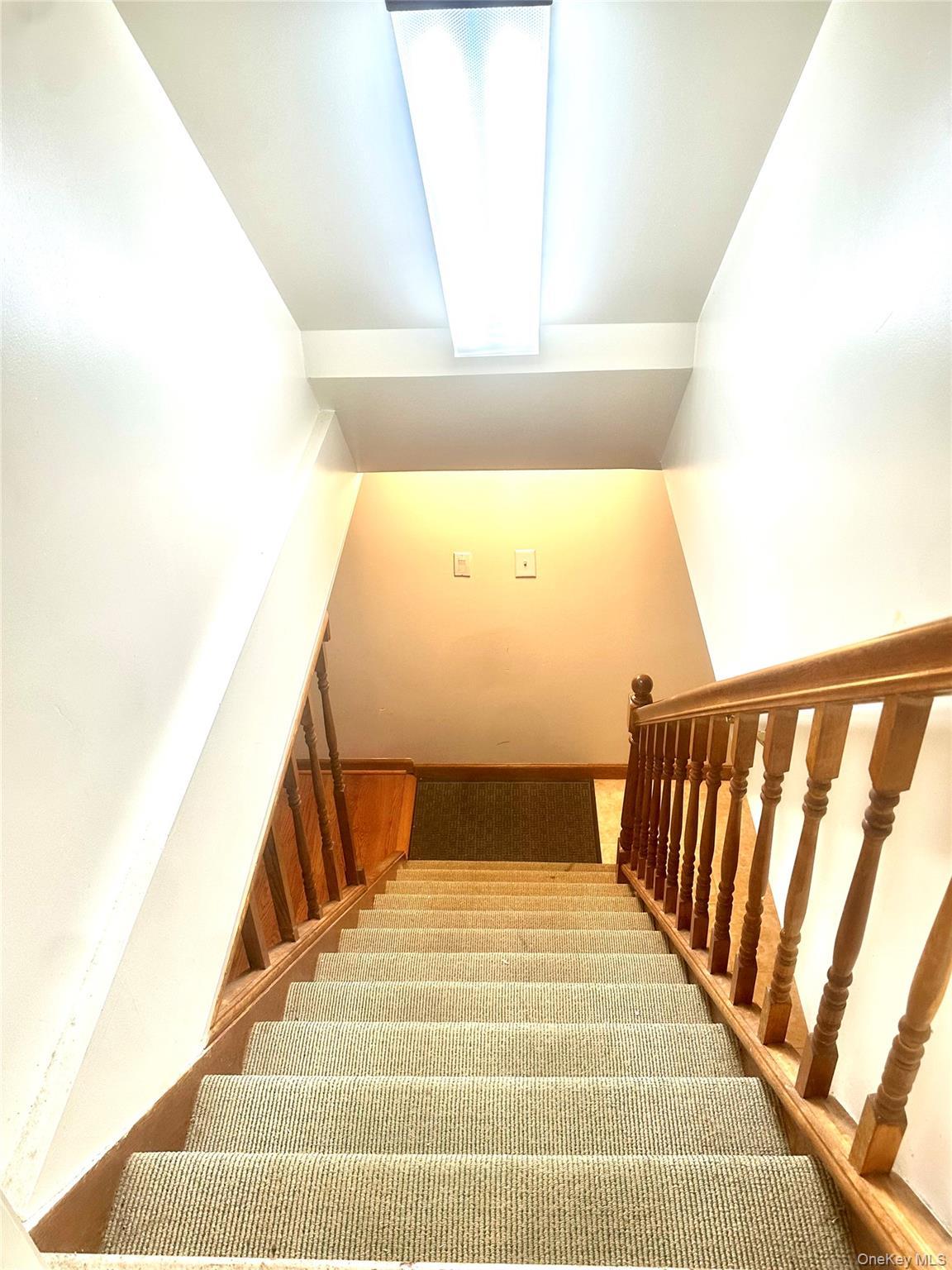 Single Family Windermere  Nassau County, NY 11010, MLS-922595-29