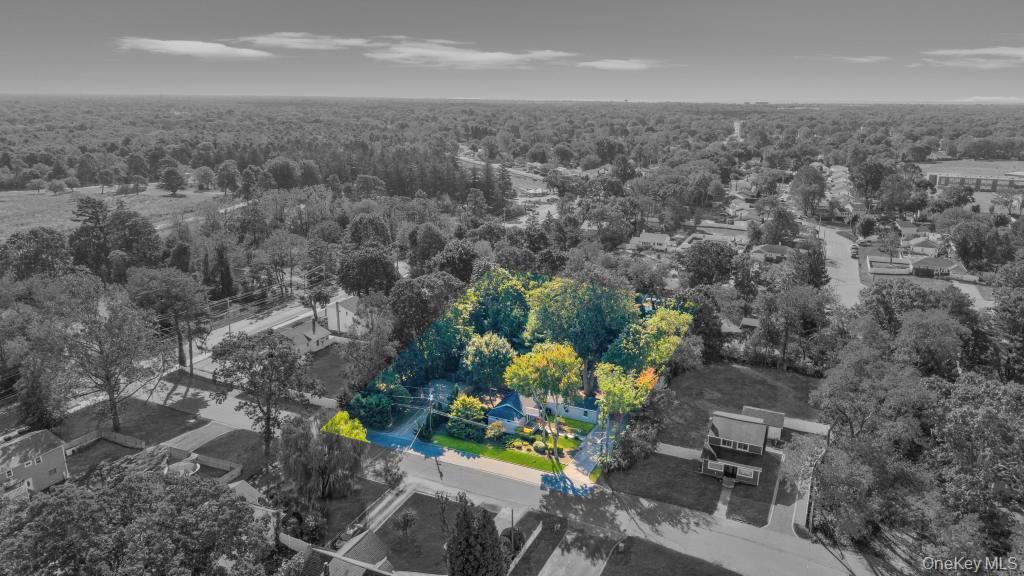 Single Family 7th  Suffolk County, NY 11717, MLS-922655-36