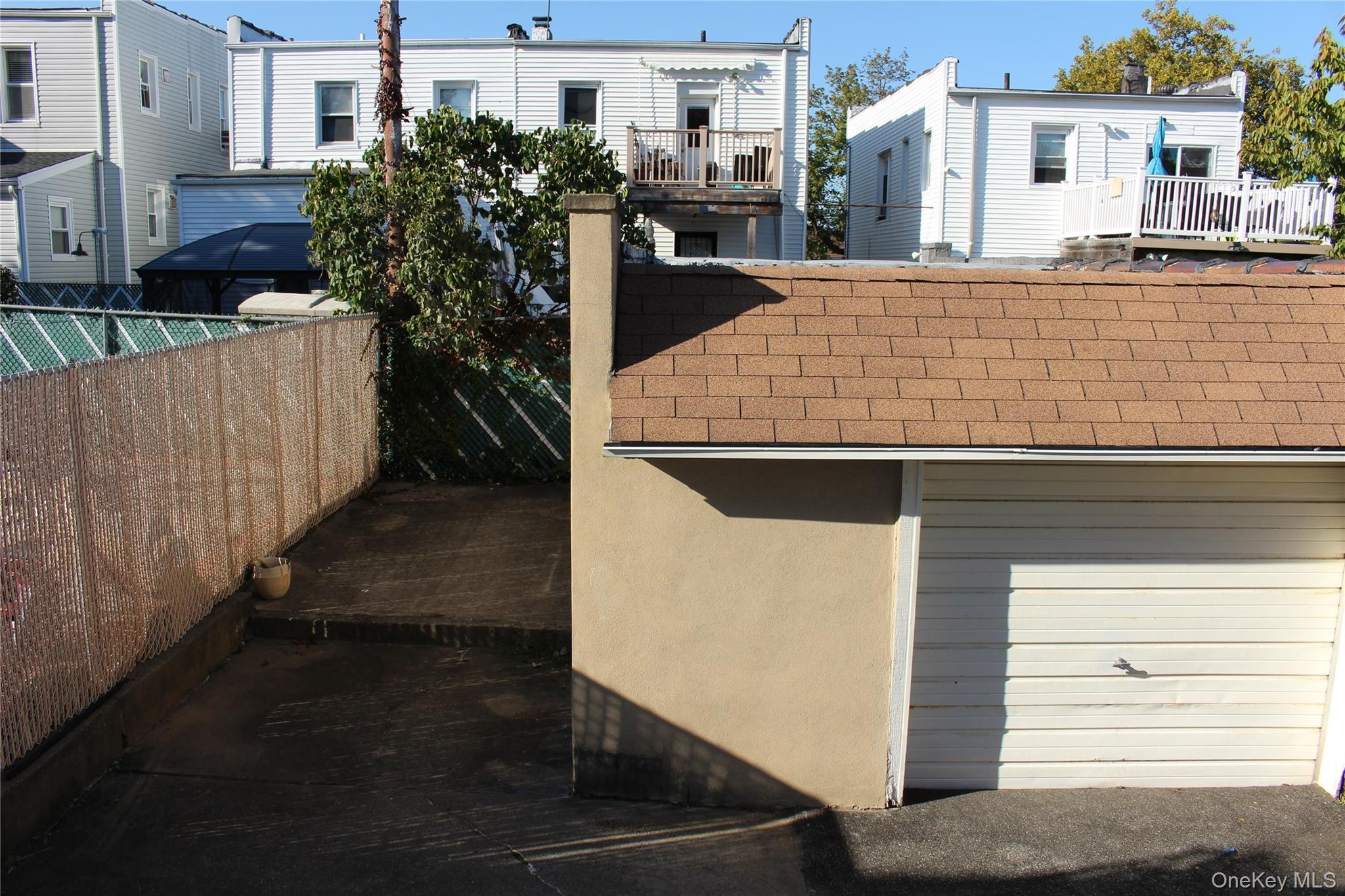 Single Family Harding  Bronx, NY 10465, MLS-922665-12