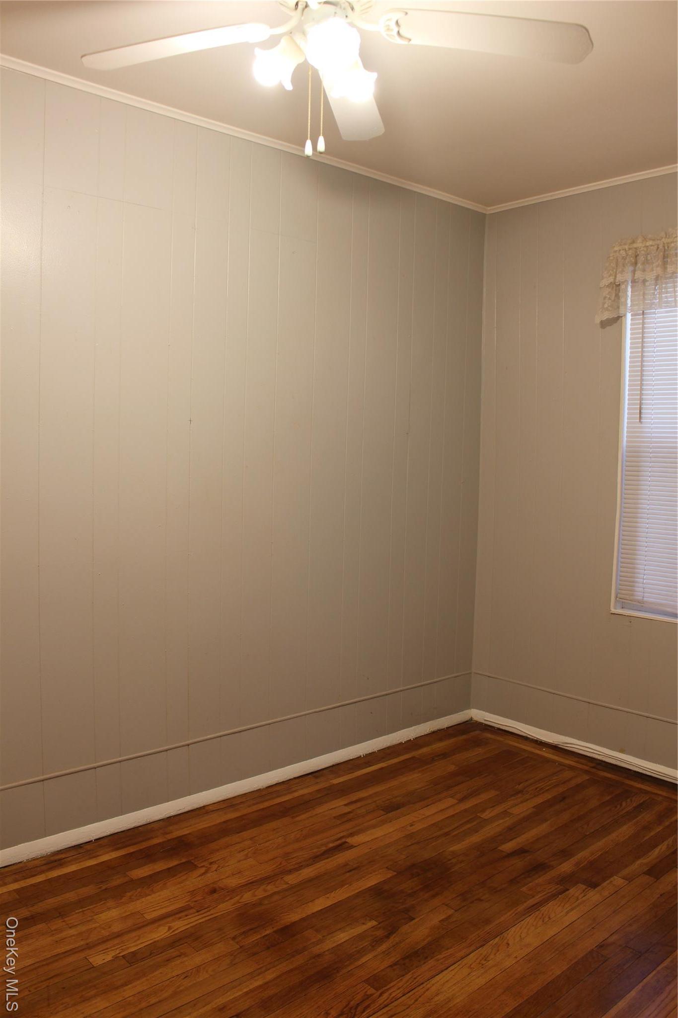 Single Family Harding  Bronx, NY 10465, MLS-922665-23