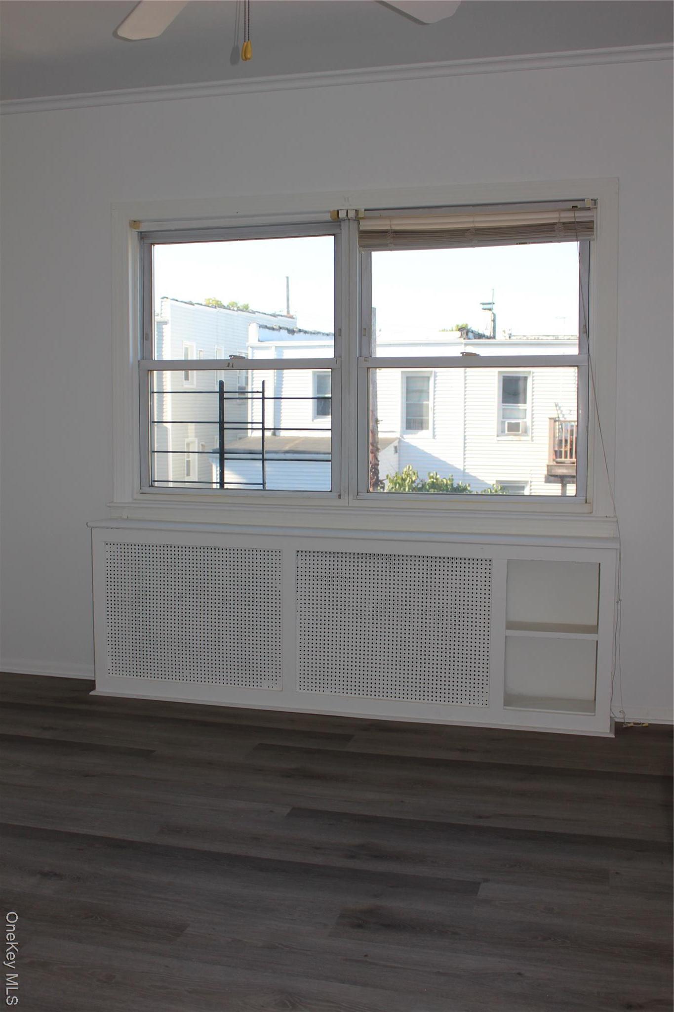 Single Family Harding  Bronx, NY 10465, MLS-922665-27