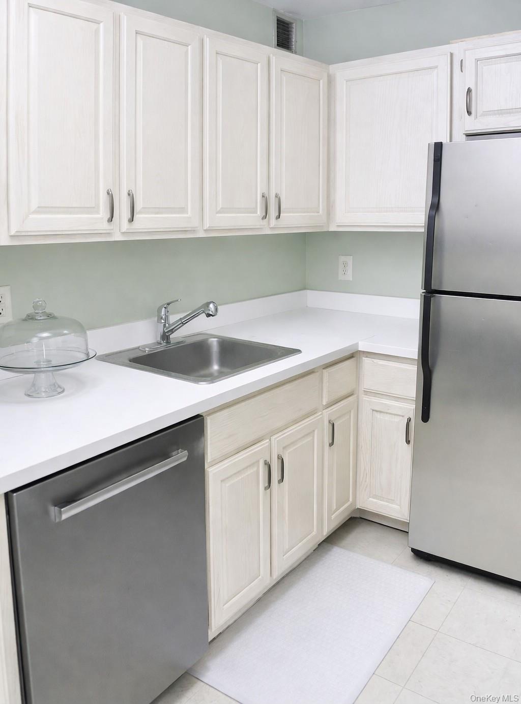 Coop Madison Avenue Manhattan, NY 10035, MLS-922666-4