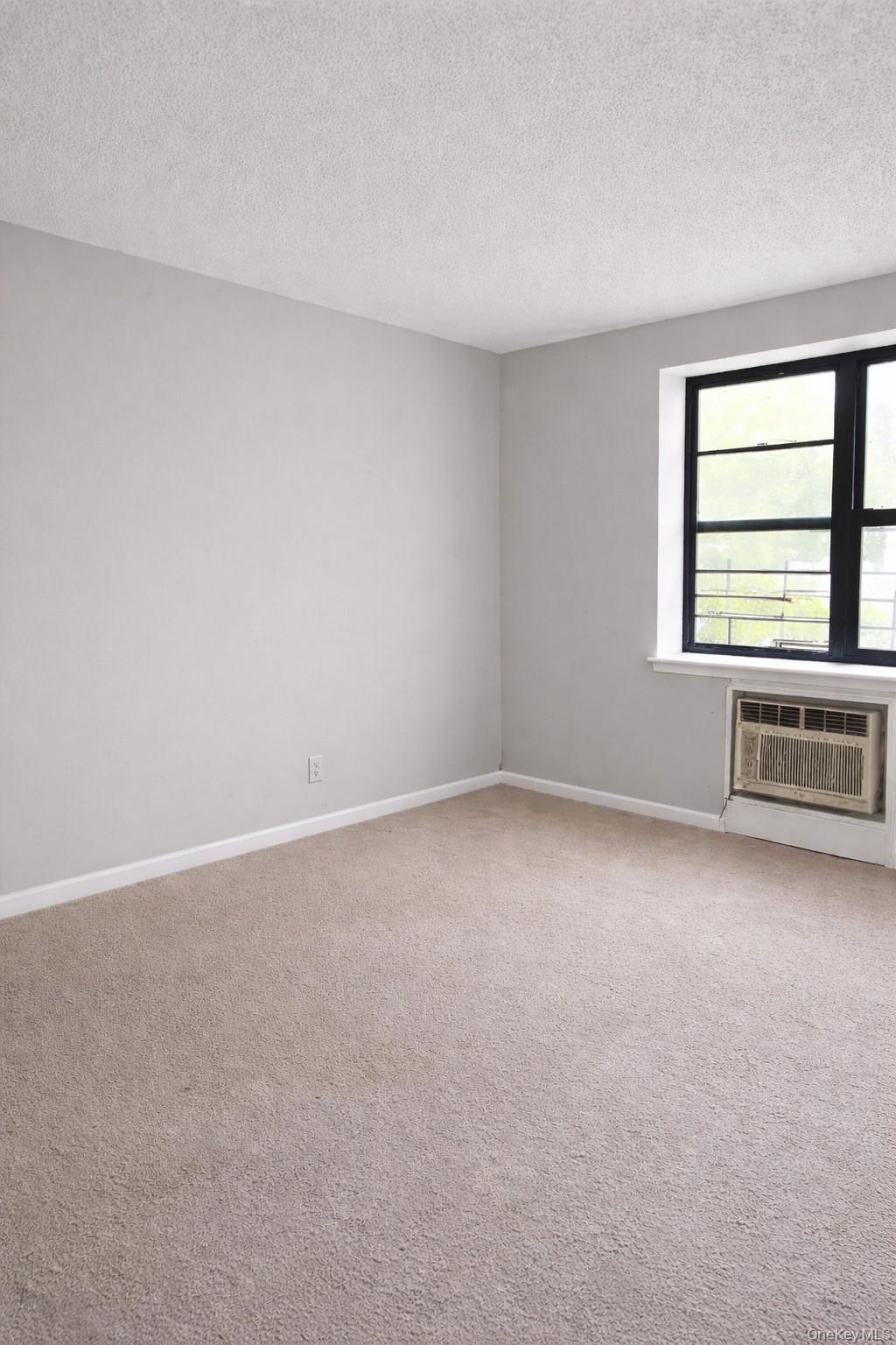 Coop Madison Avenue Manhattan, NY 10035, MLS-922666-7