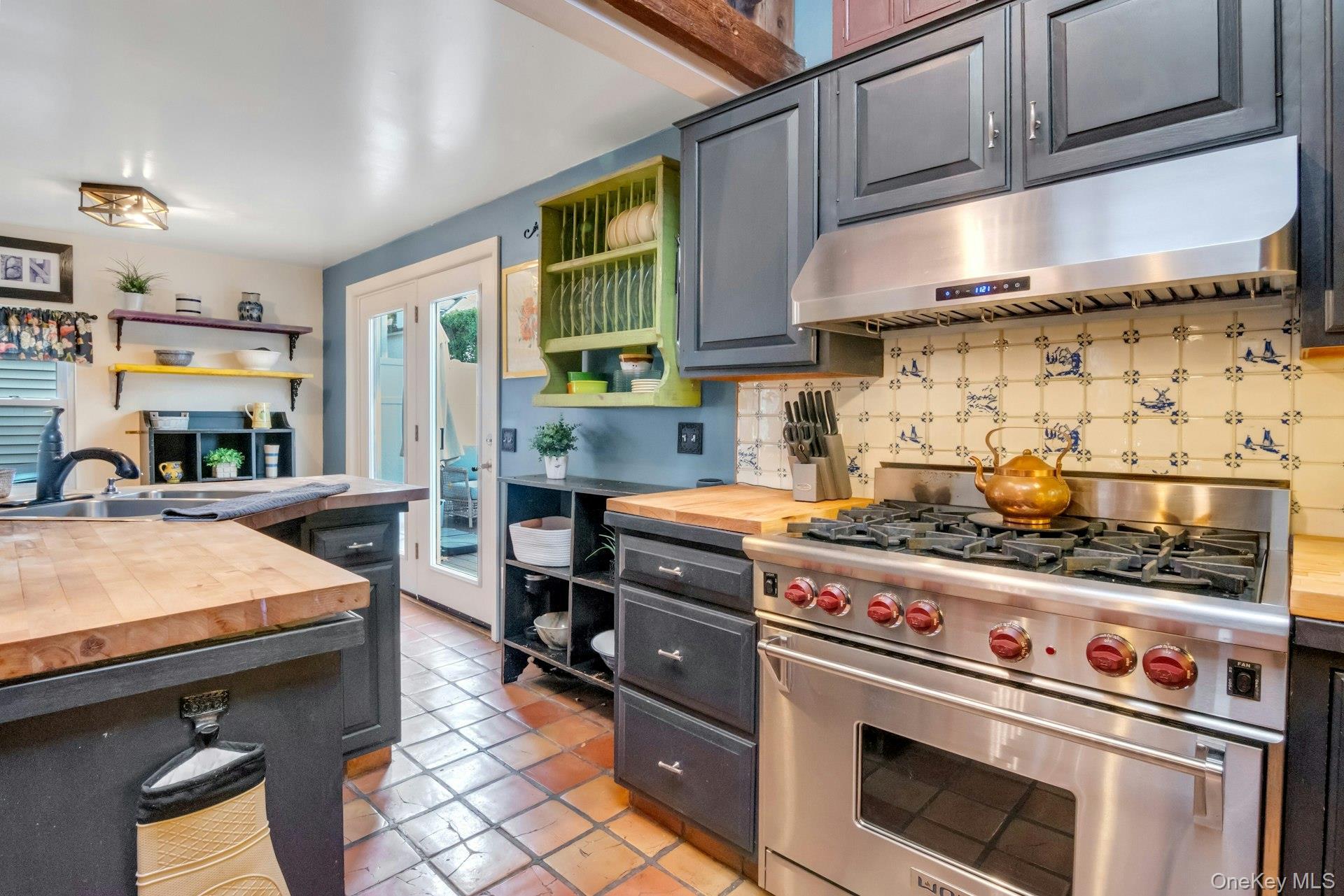 Single Family Eldridge Westchester County, NY 10562, MLS-922667-10