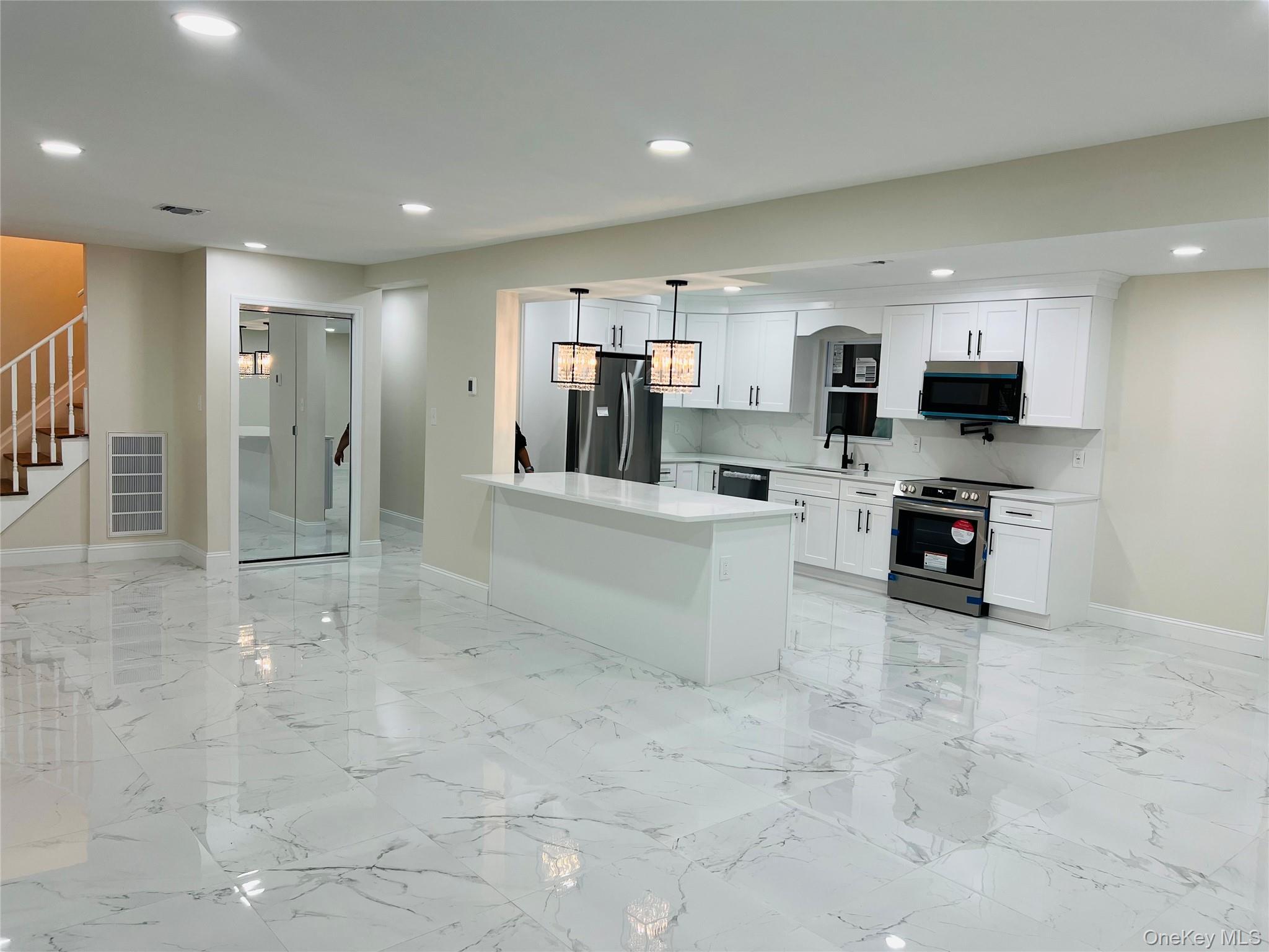 Single Family Sequoia  Suffolk County, NY 11727, MLS-922671-10