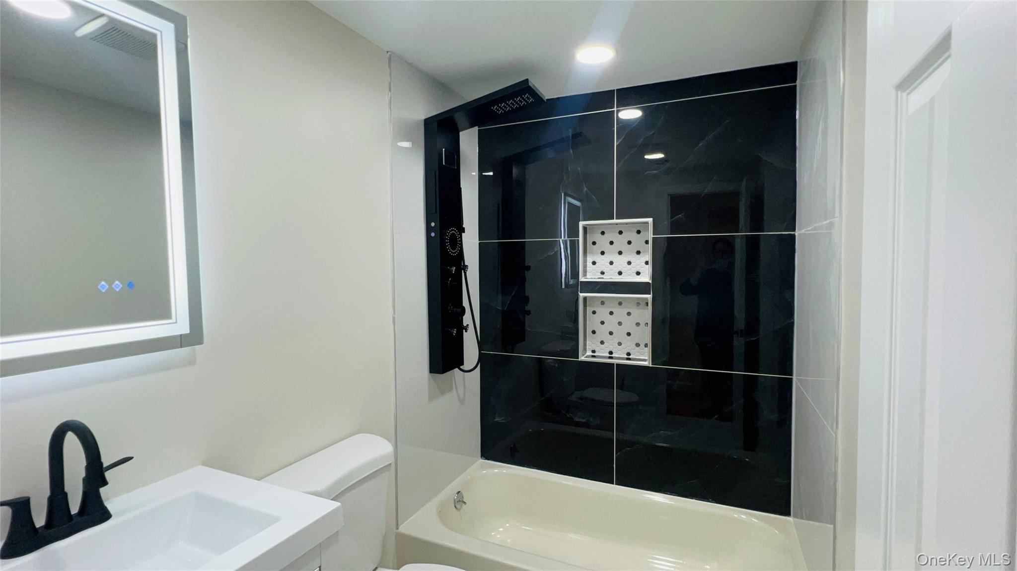 Single Family Sequoia  Suffolk County, NY 11727, MLS-922671-25