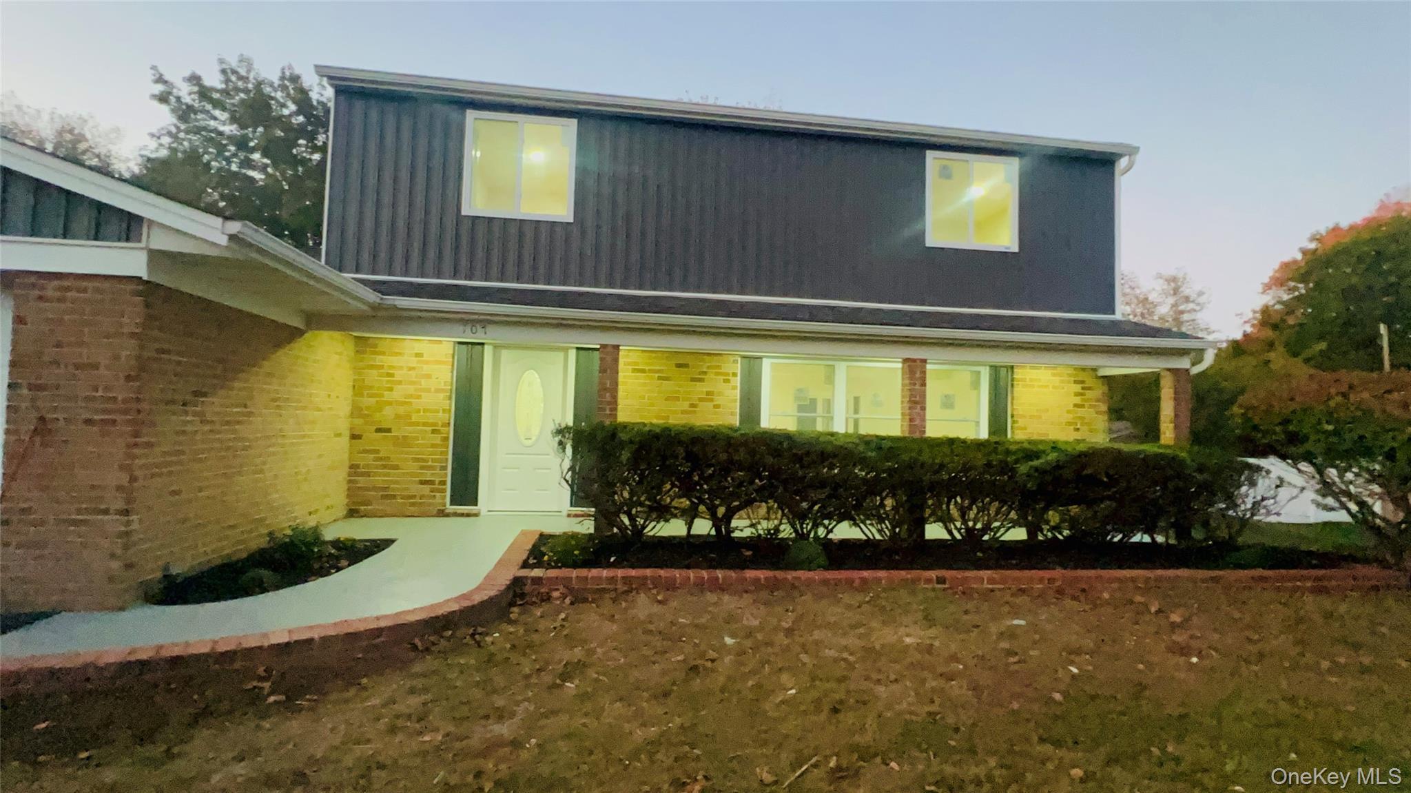 Single Family Sequoia  Suffolk County, NY 11727, MLS-922671-4