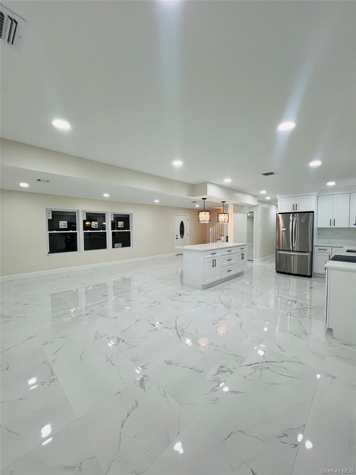 Single Family Sequoia  Suffolk County, NY 11727, MLS-922671-5