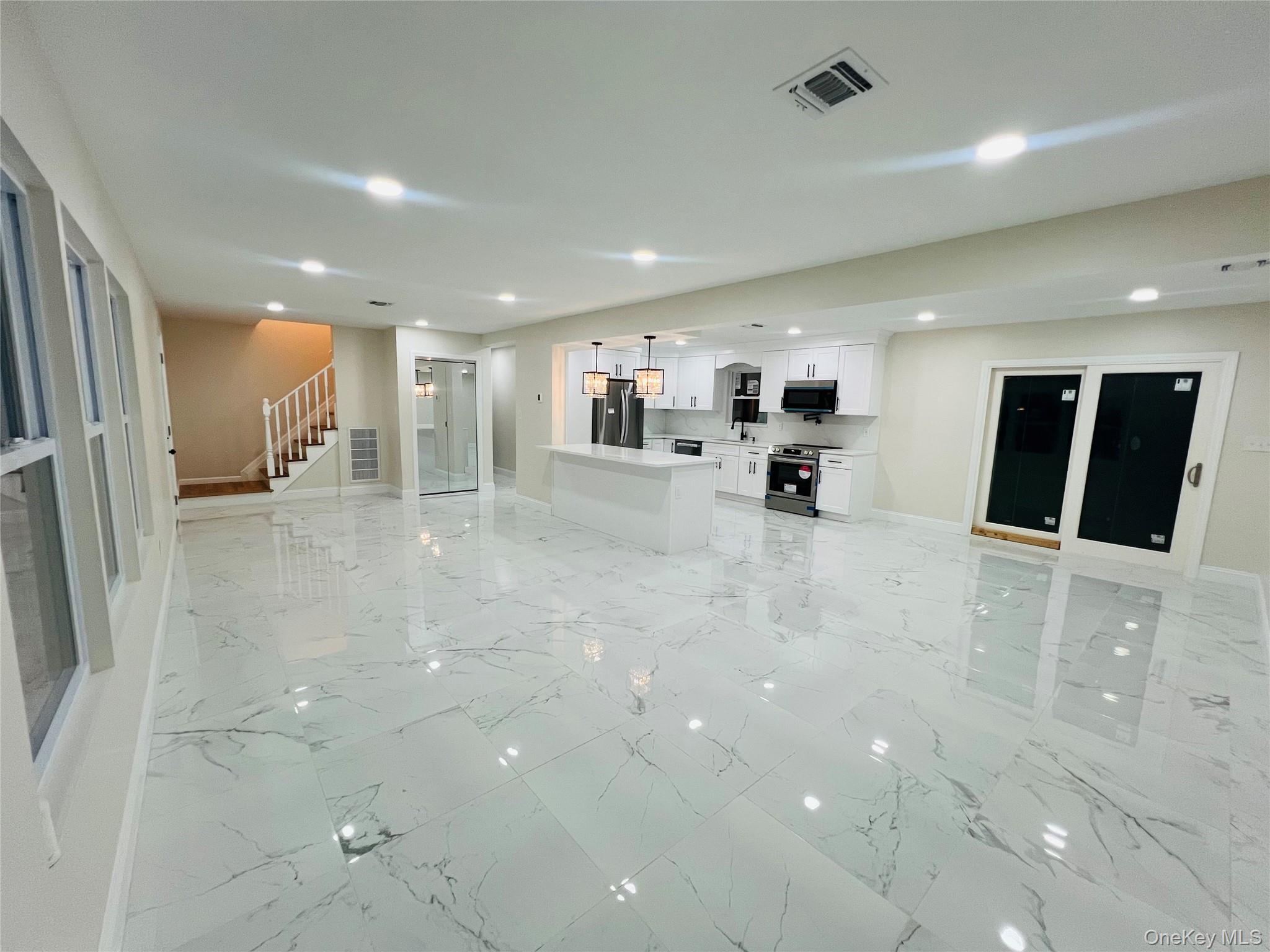 Single Family Sequoia  Suffolk County, NY 11727, MLS-922671-9