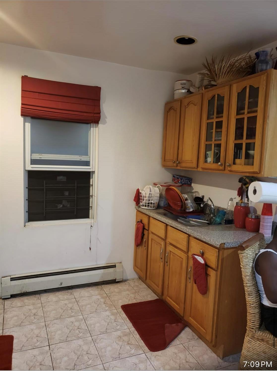 Single Family Drive Queens, NY 11434, MLS-922673-6