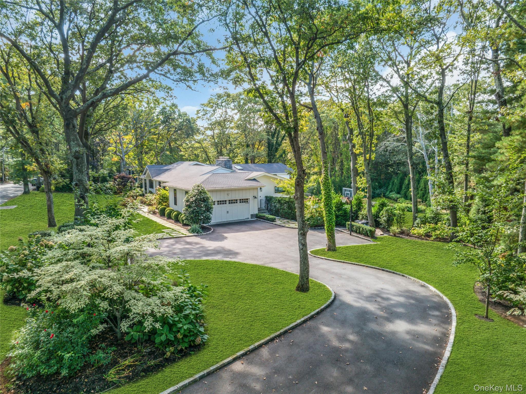 Single Family Treeview Suffolk County, NY 11747, MLS-922676-4