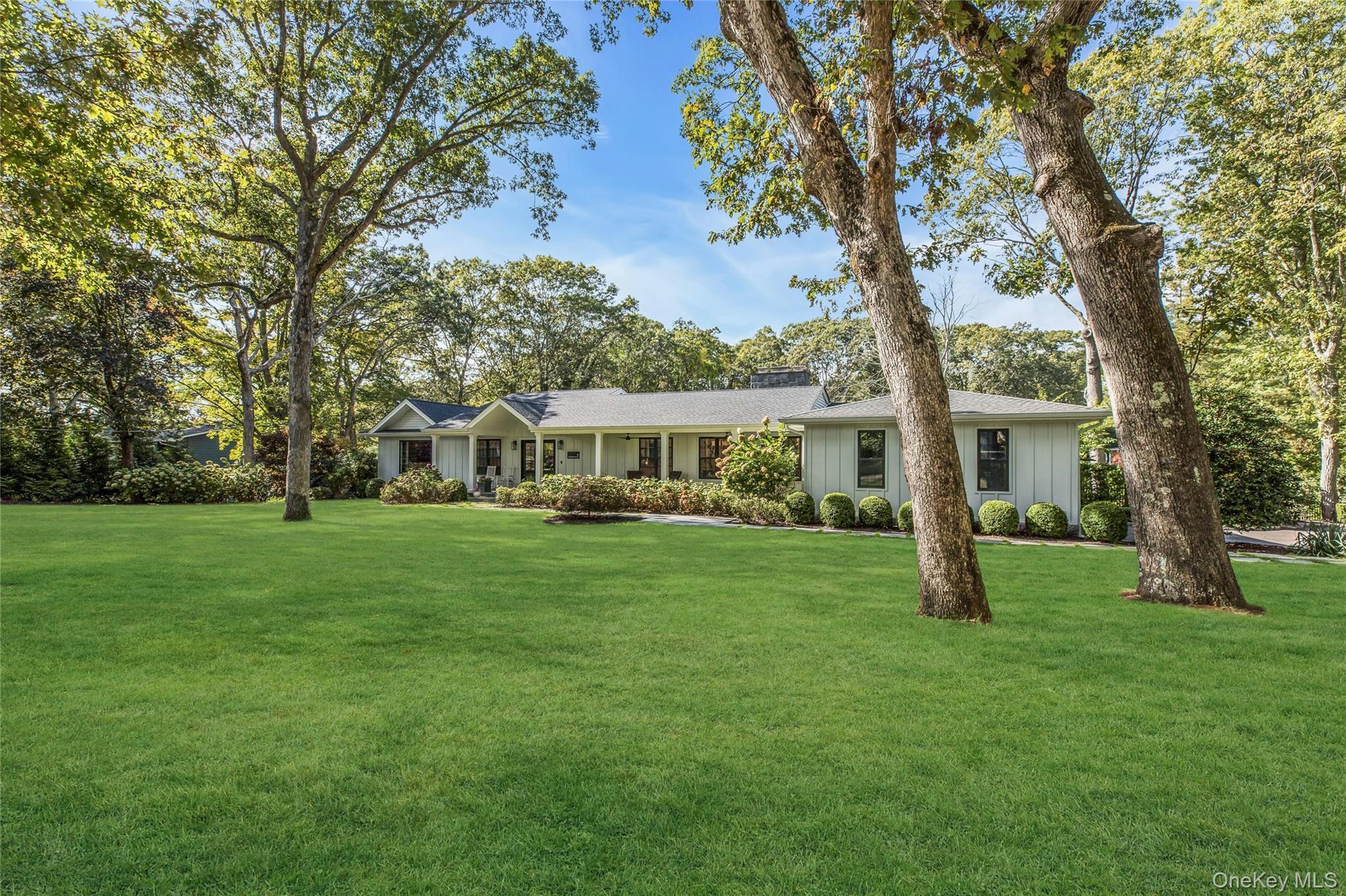 Single Family Treeview Suffolk County, NY 11747, MLS-922676-44