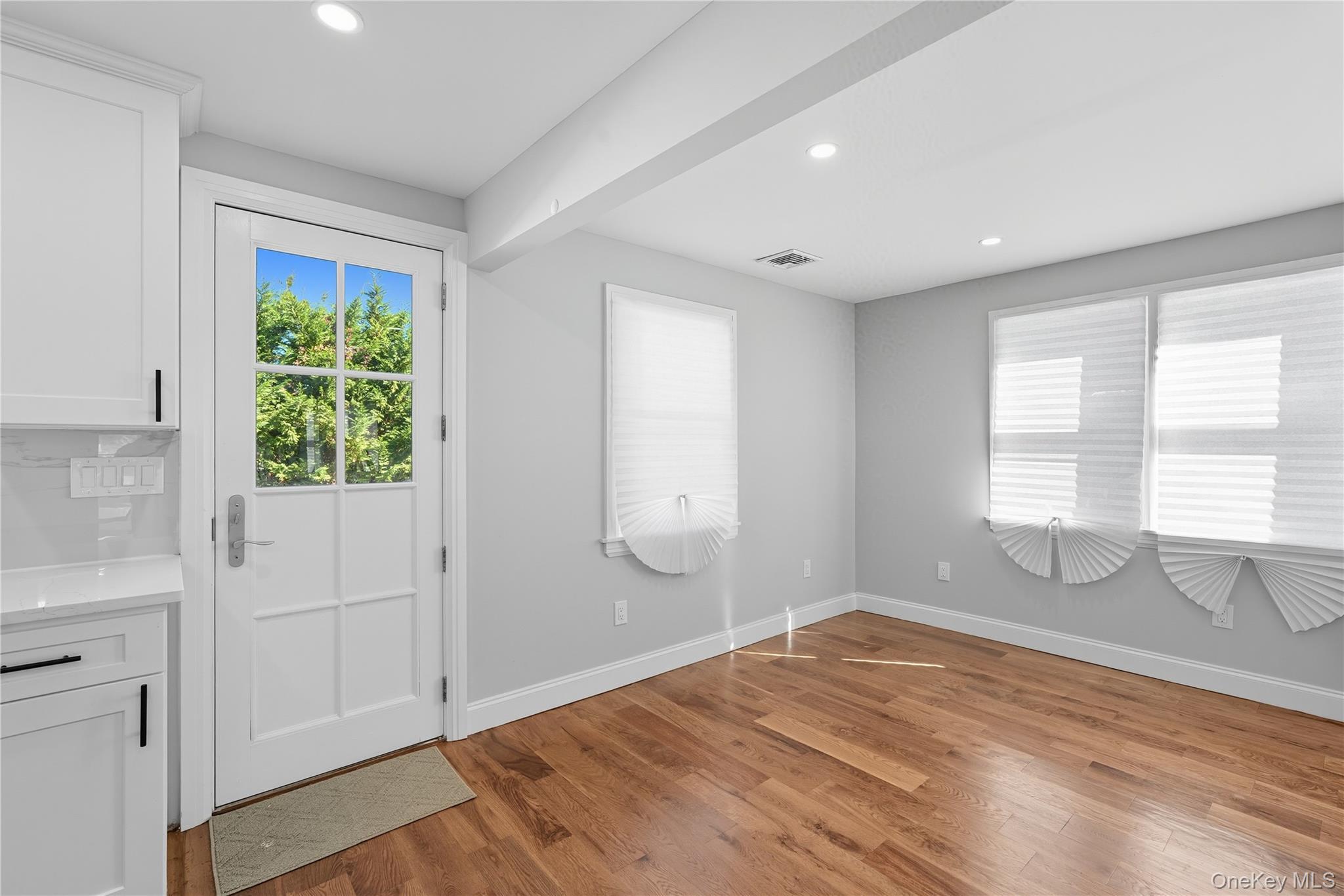 Single Family Venetian Prom  Suffolk County, NY 11757, MLS-922701-12