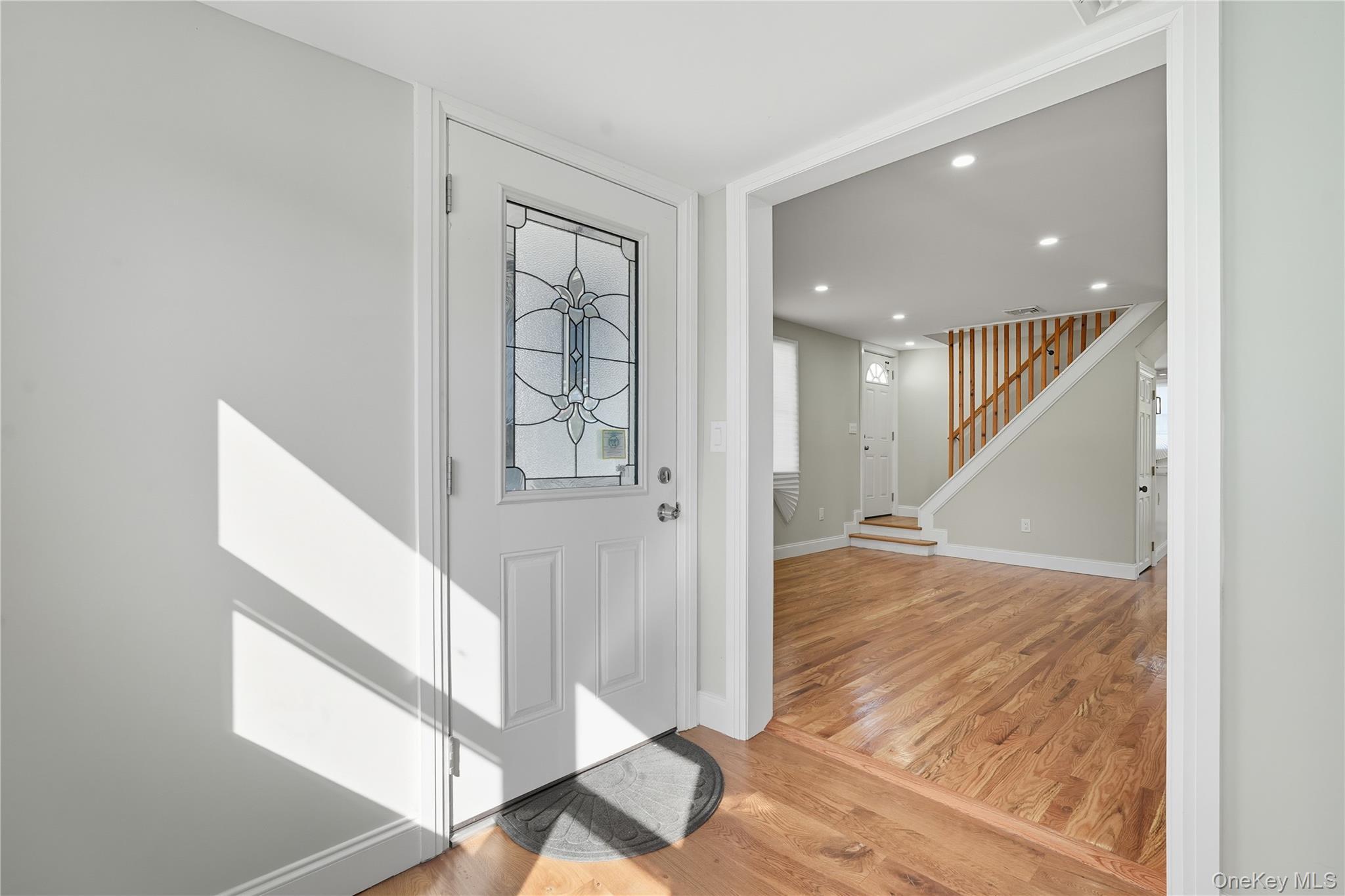 Single Family Venetian Prom  Suffolk County, NY 11757, MLS-922701-16