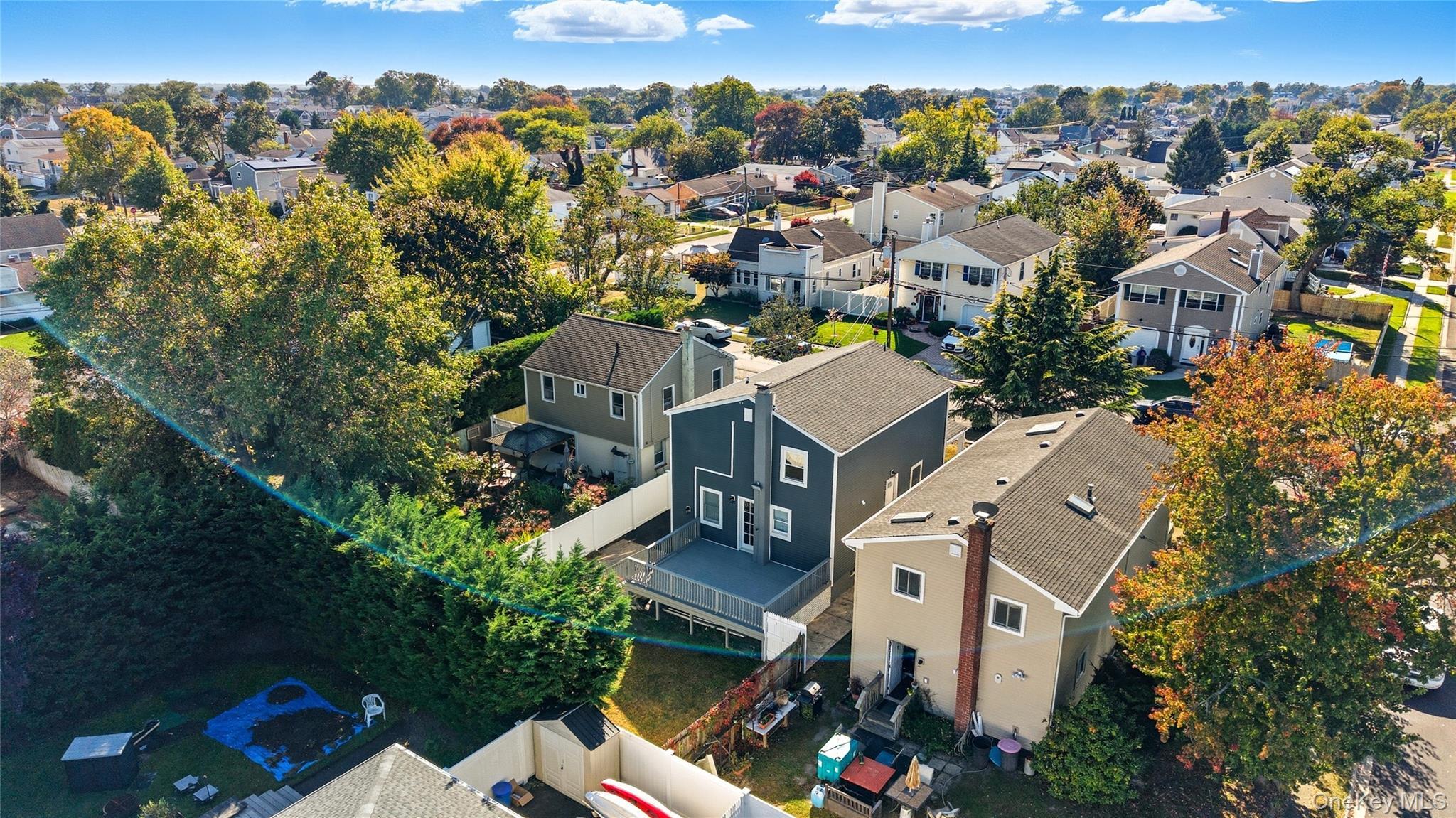 Single Family Venetian Prom  Suffolk County, NY 11757, MLS-922701-4